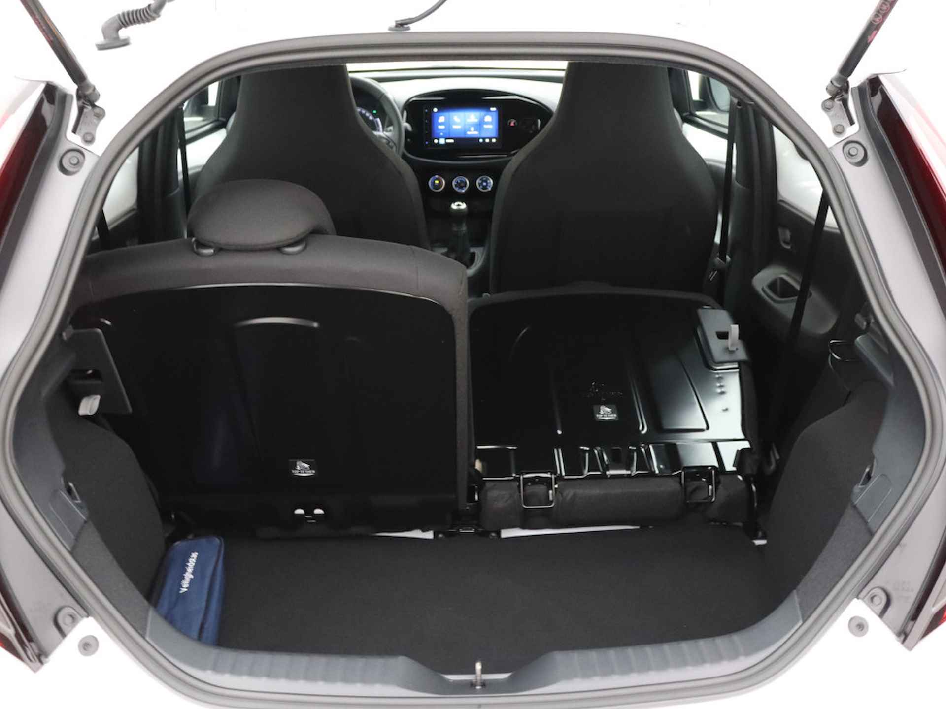 Toyota Aygo X 1.0 VVT-i MT play | Apple CarPlay | Camera | Adaptive Cruise Control | - 37/42