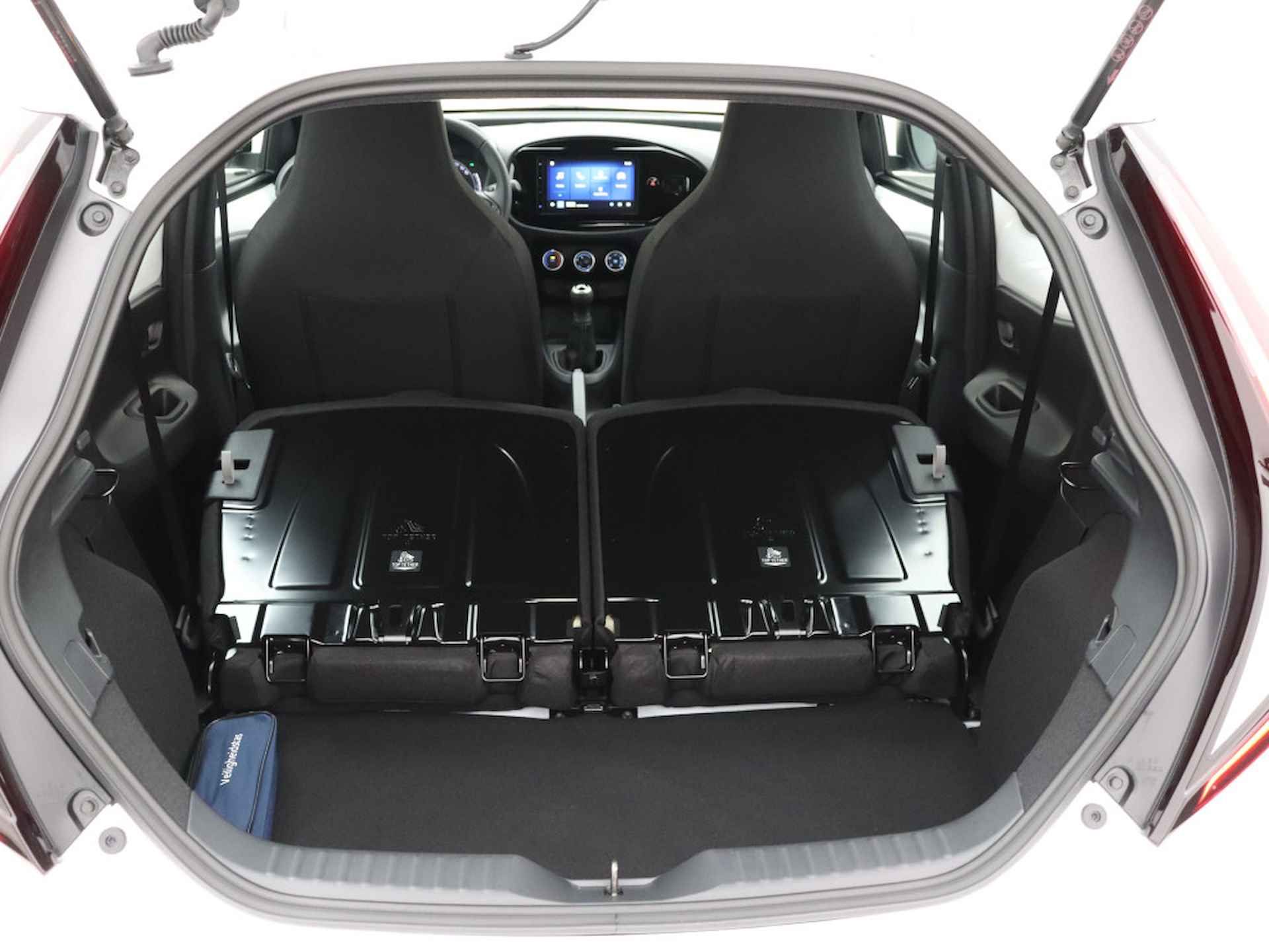 Toyota Aygo X 1.0 VVT-i MT play | Apple CarPlay | Camera | Adaptive Cruise Control | - 38/42