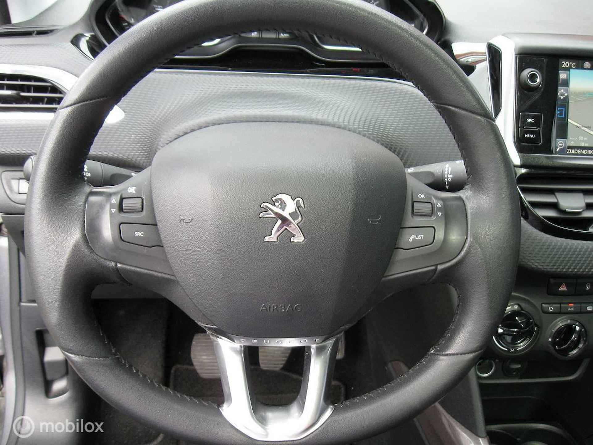 Peugeot 2008 1.2 PureTech Active Navi Pano dak Cruise contr NL auto - 24/31