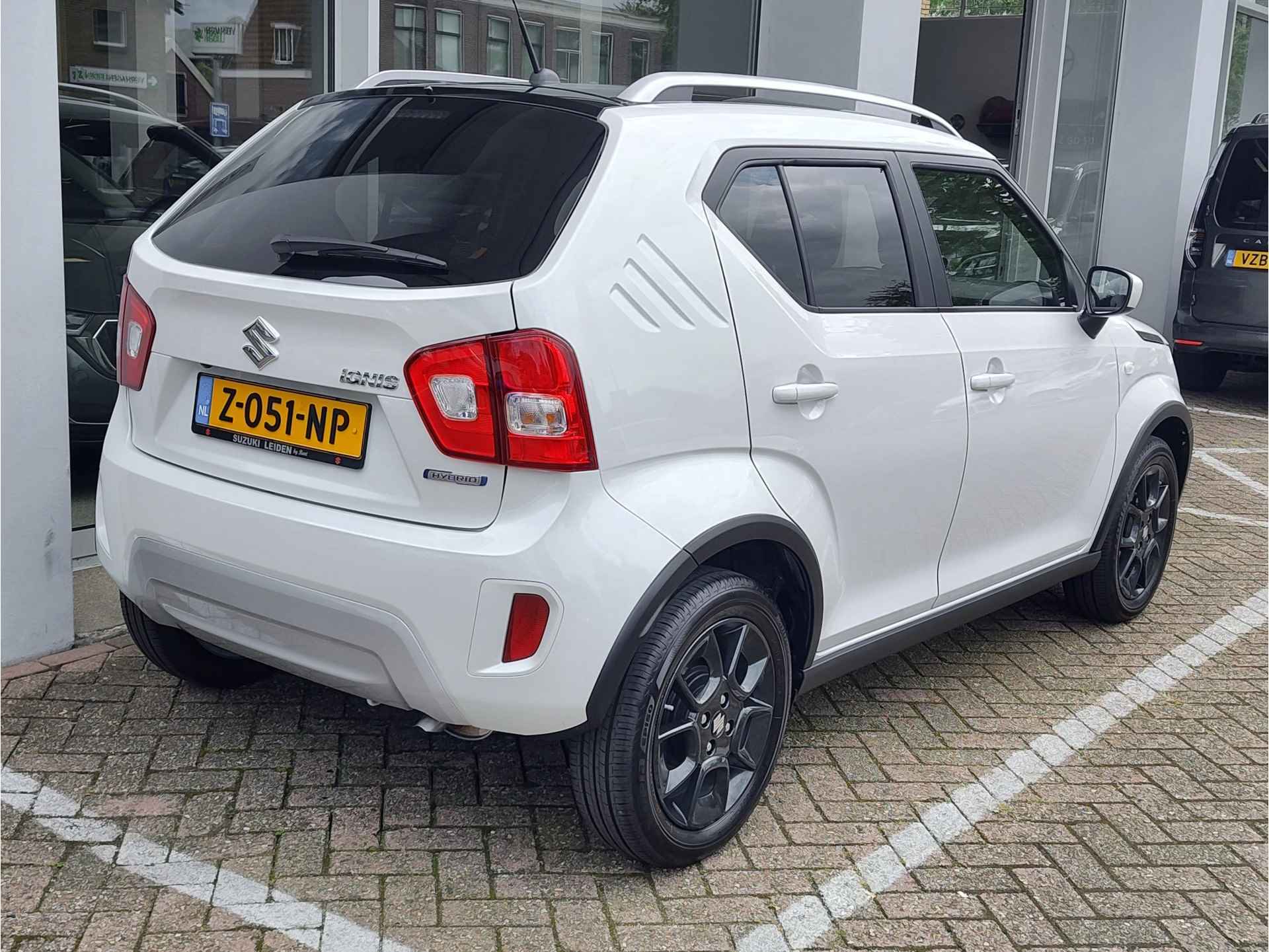 Suzuki Ignis 1.2 SMART HYBRID SELECT AUTOMAAT Navi | Armsteun | Camera | Stoelverwarming - 6/31