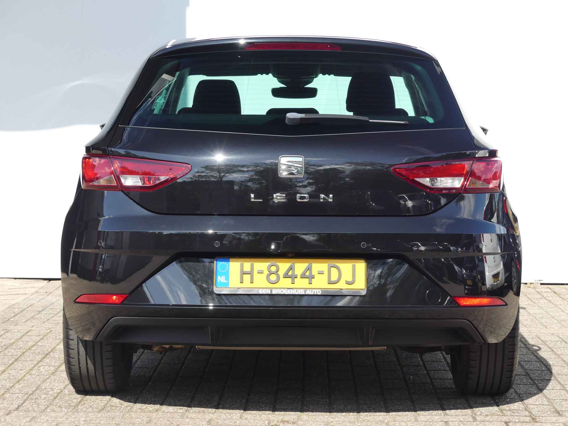 SEAT Leon 1.5 TSI 150PK Style Ultimate Edition DSG-7 | NAVI | CAMERA | PARKEERSENSOREN V+A | APPLE CARPLAY/ANDROID AUTO | - 35/36