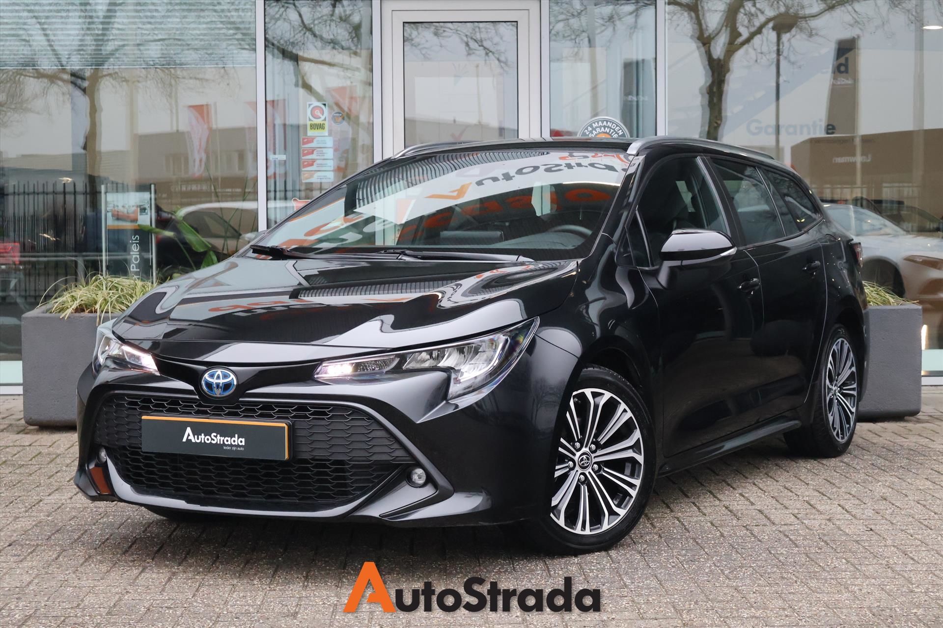 Toyota Corolla Touring Sports 1.8 Hybrid Dynamic 122pk CVT | Carplay | LED | Camera | Cruise | Navi