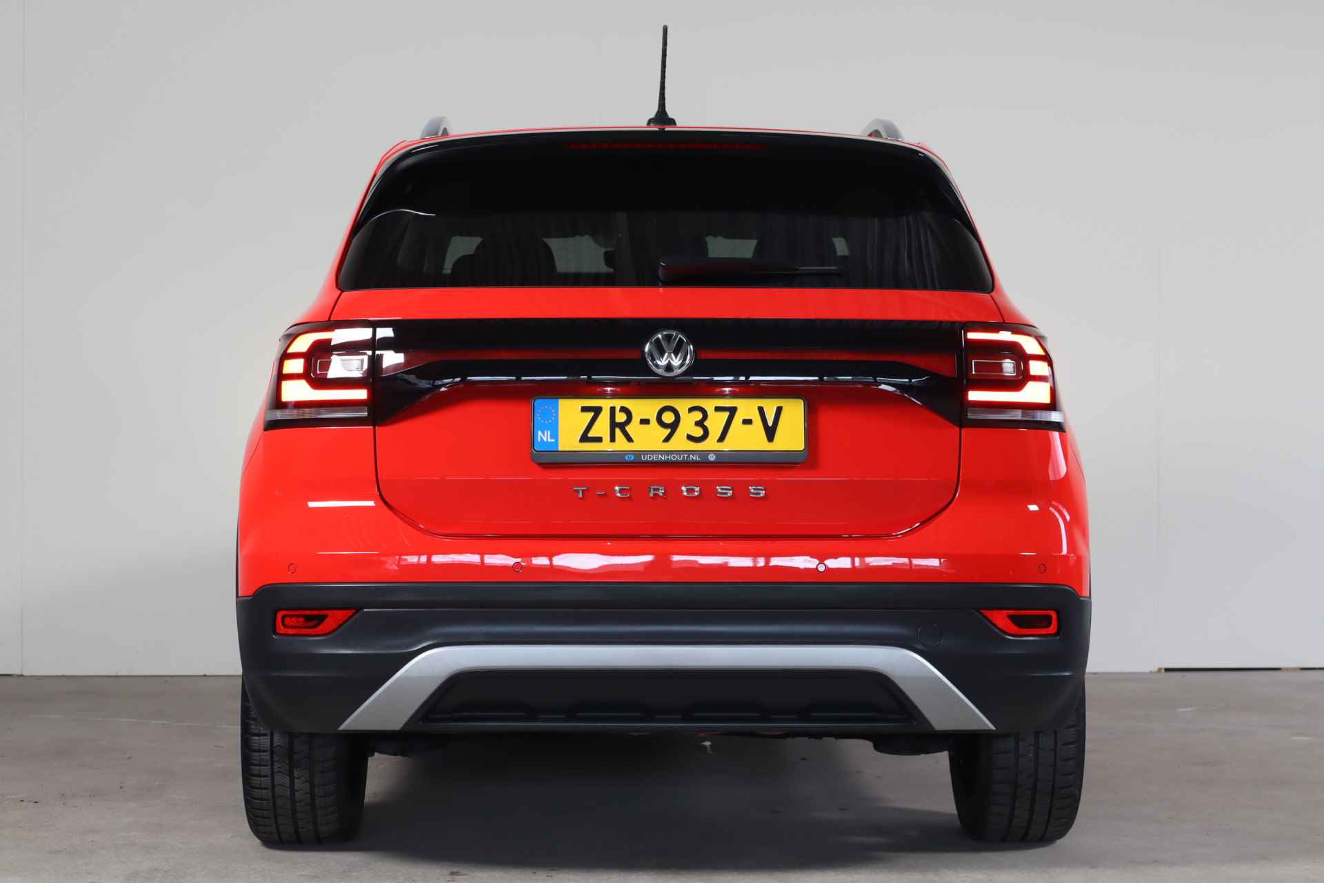 Volkswagen T-Cross 1.0 TSI Style NL-Auto!! Super compleet!!! - 36/37