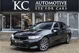 BMW 3 Serie Touring 320i High Executive | Pano | Trekhaak | Sfeer