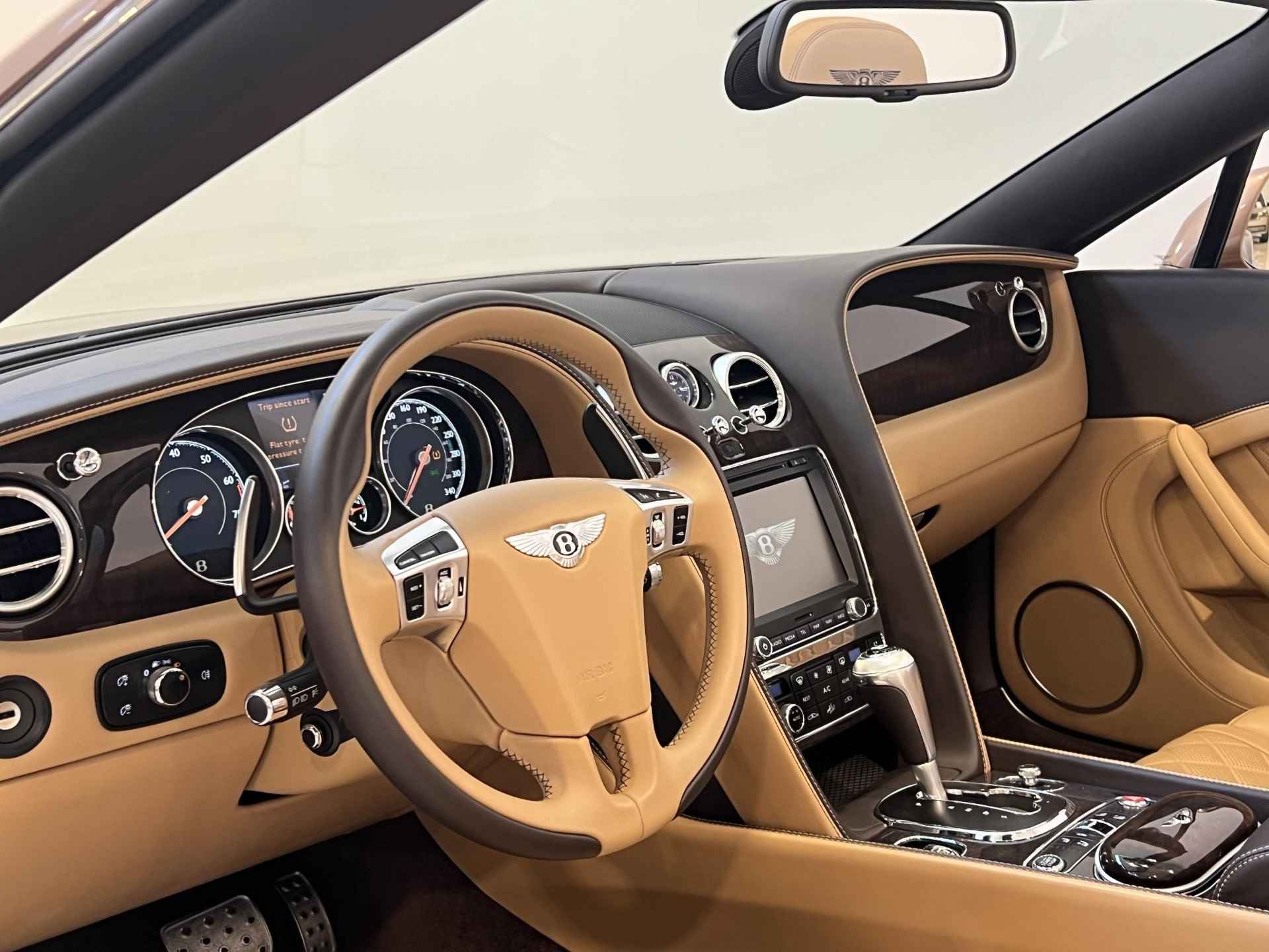 Bentley Continental GTC V8 | Mulliner | Breitling for Bentley | Comfort Seats Massage - 46/59