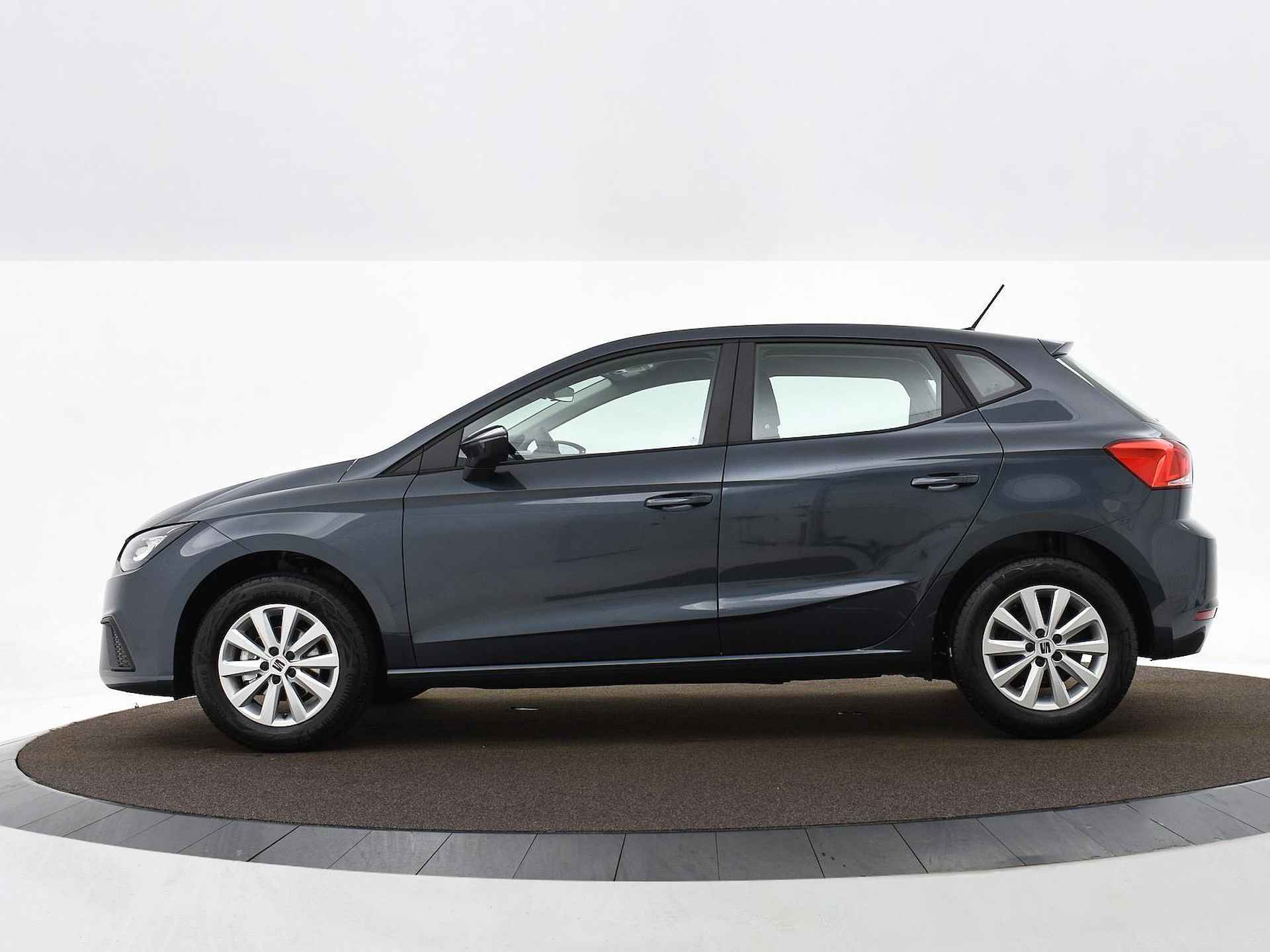 SEAT Ibiza Style 1.0 70 kW / 95 pk TSI 5 Deurs | PRIVATELEASE 350,- PER MAAND!! - 10/32