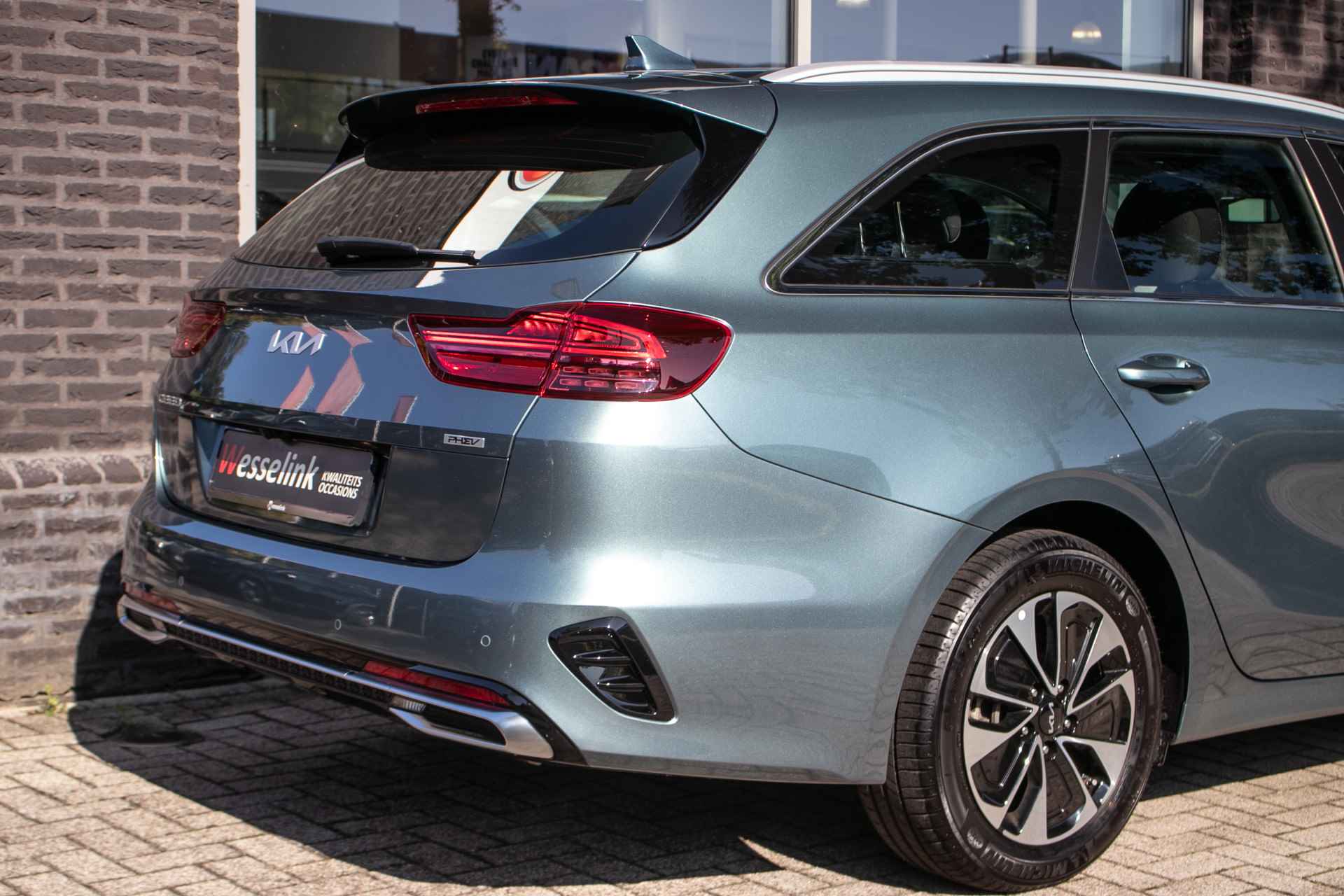 Kia Ceed Sportswagon 1.6 GDI PHEV DynamicLine - All-in rijklrprs | Apple carplay | Adpt. cruise | Camera | stuurverw. - 29/45