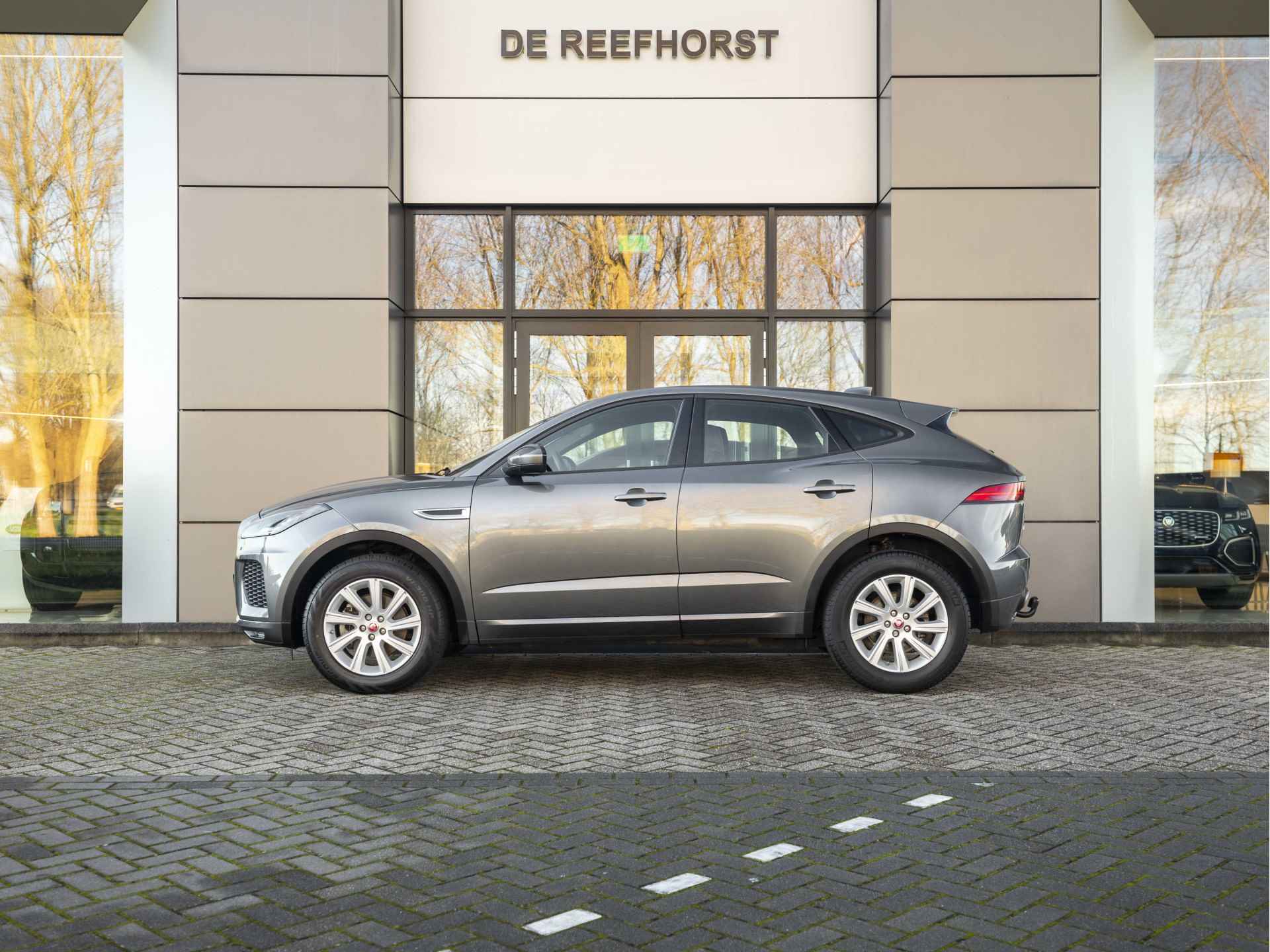 Jaguar E-Pace D150 R-Dynamic | 12 maanden garantie | Trekhaak - 9/53