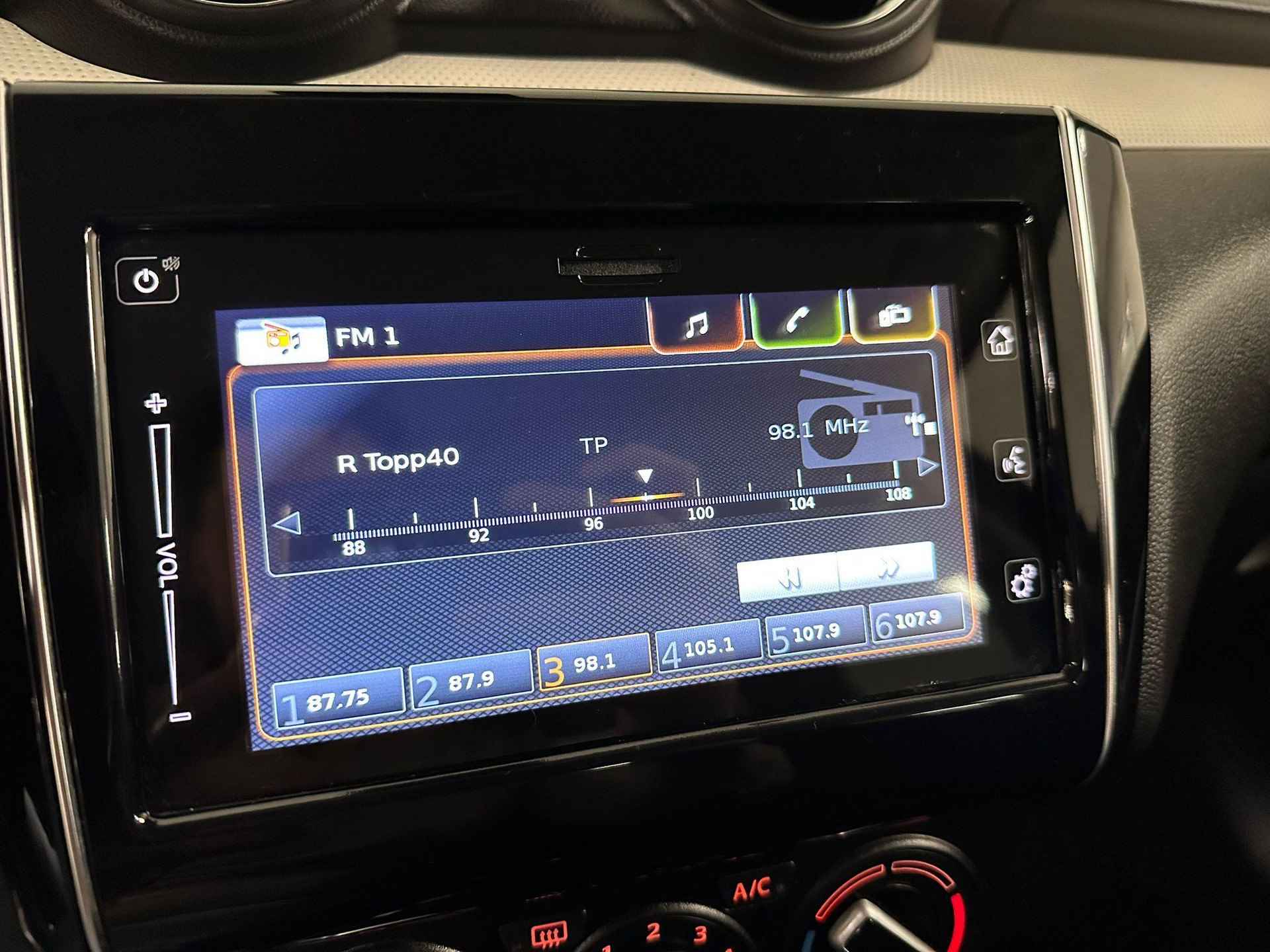 Suzuki Swift 1.2 Select Smart Hybrid | Cruise Control Adaptief | Carplay | Camera | - 18/31