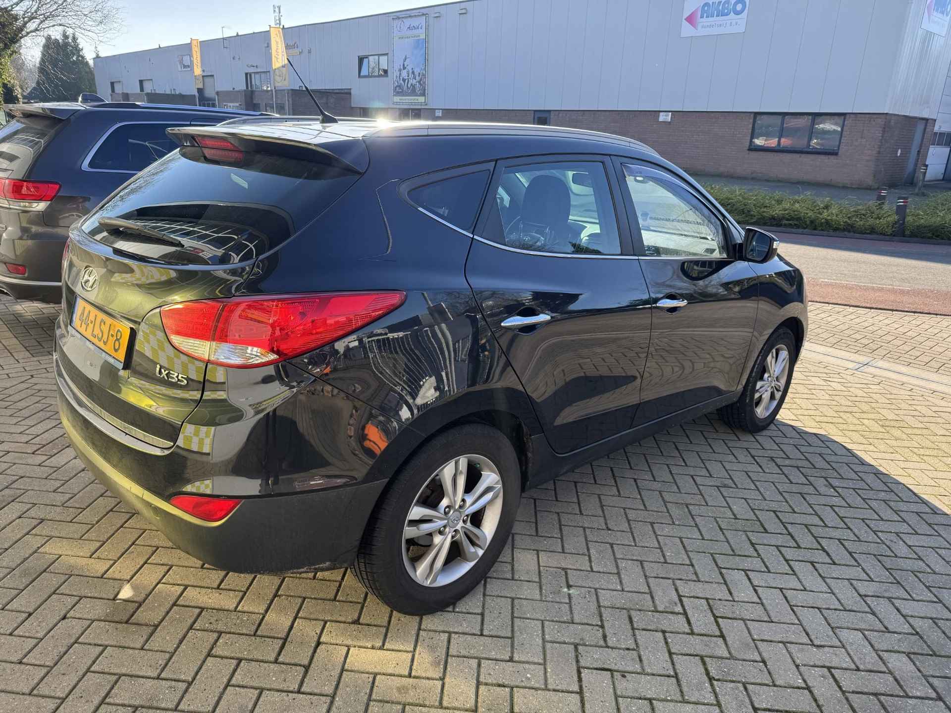 Hyundai ix35 2.0i Style Comfort en Ruimte in Één! - 11/15