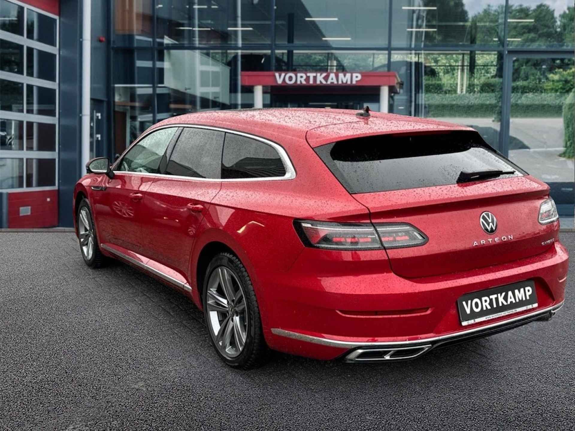 VOLKSWAGEN Arteon Shooting Brake 1.4 TSI EHYBRID R-LINE BUSINESS+ 360-CAMERA/STANDKACHEL/ACC/STUU - 7/26