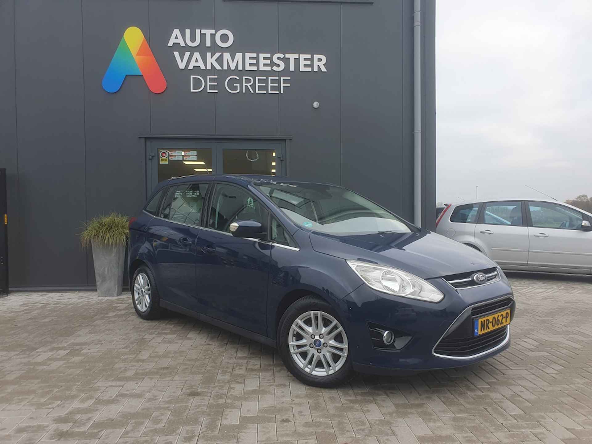 Ford Grand C-Max 1.0 125 pk Titanium Stoelverwarming - 2/22