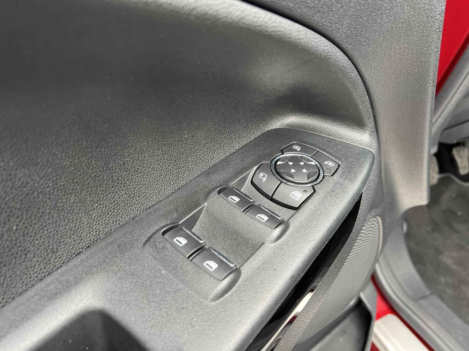 Ford EcoSport 1.0 EcoBoost 125 Titanium | Navigatie | Stoel- en Stuurverwarming | Carplay | - 27/34