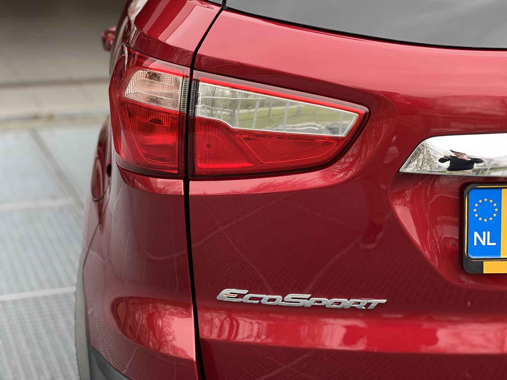 Ford EcoSport 1.0 EcoBoost 125 Titanium | Navigatie | Stoel- en Stuurverwarming | Carplay | - 32/34