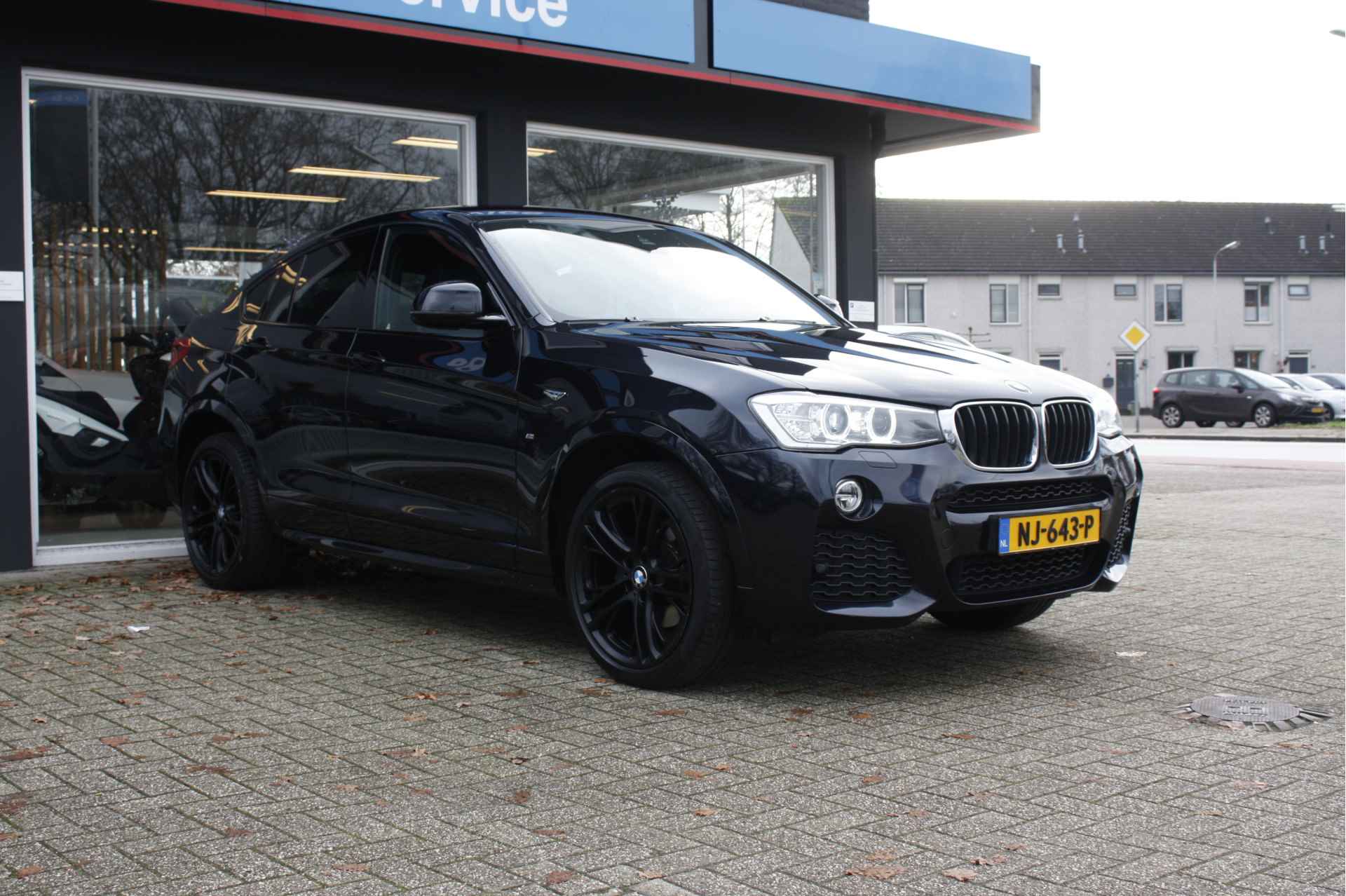 BMW X4 xDrive20d High Executive | M-pakket | HUD | Leder | Groot navi | - 16/45