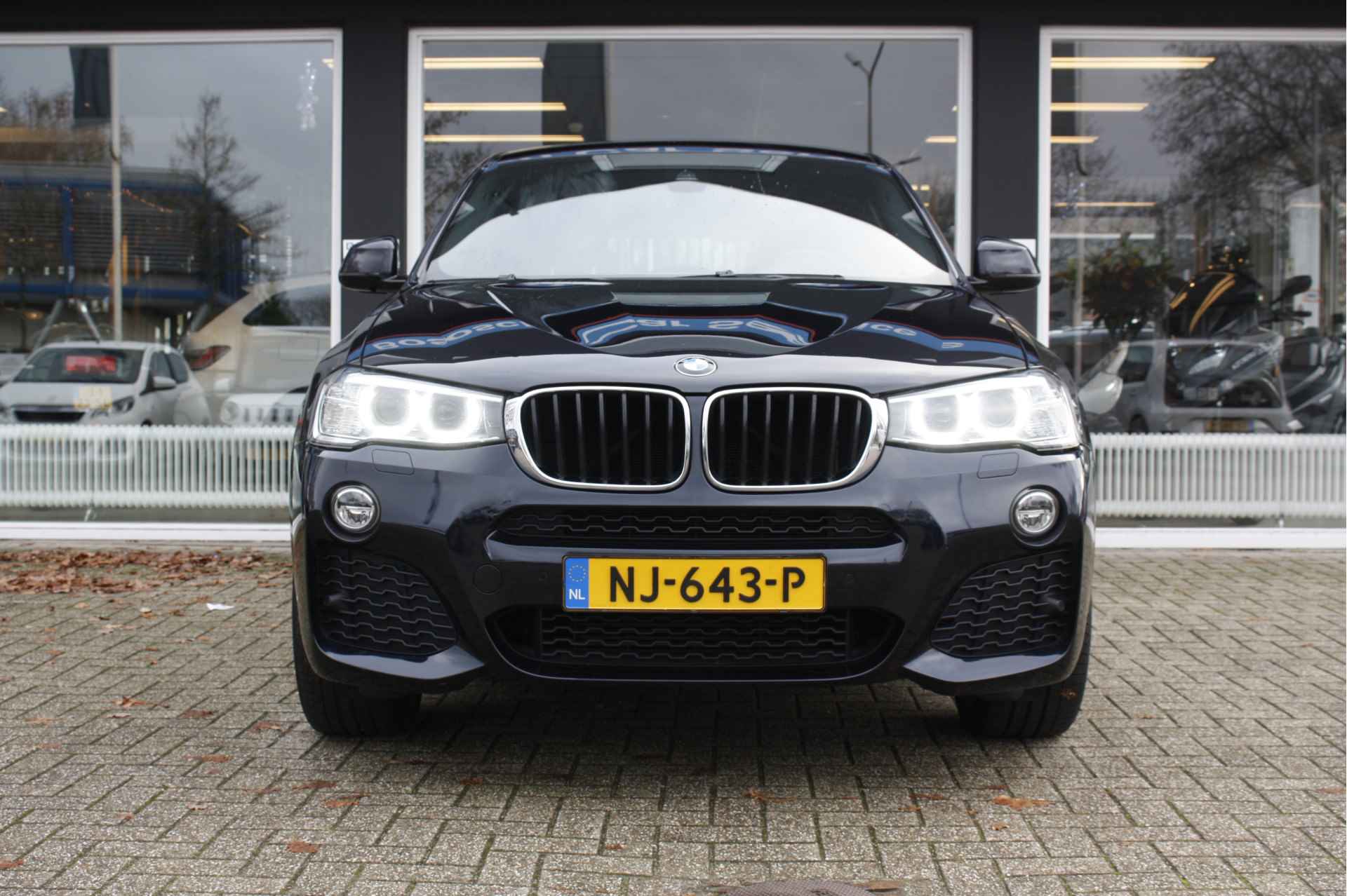 BMW X4 xDrive20d High Executive | M-pakket | HUD | Leder | Groot navi | - 18/45