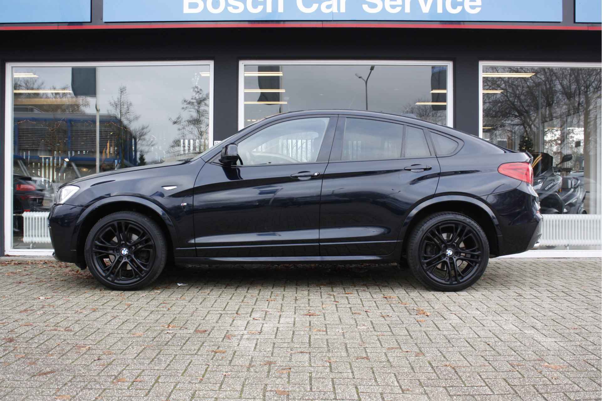 BMW X4 xDrive20d High Executive | M-pakket | HUD | Leder | Groot navi | - 6/44