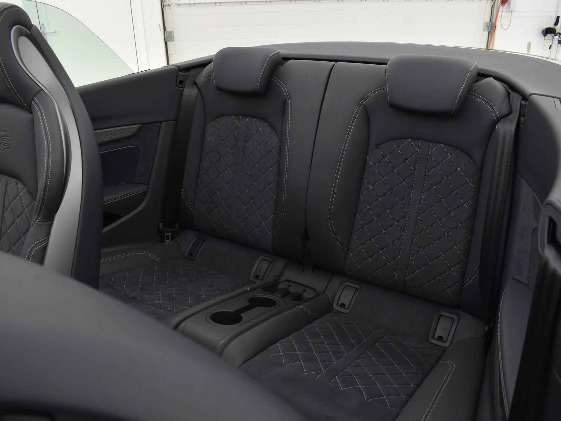 Audi A5 Cabriolet 40 TFSI S edition 204 PK · MEGA Sale · Massage stoelen · Sportstoelen Leder/Alcantara · Ass.Pakket Parking - 29/35