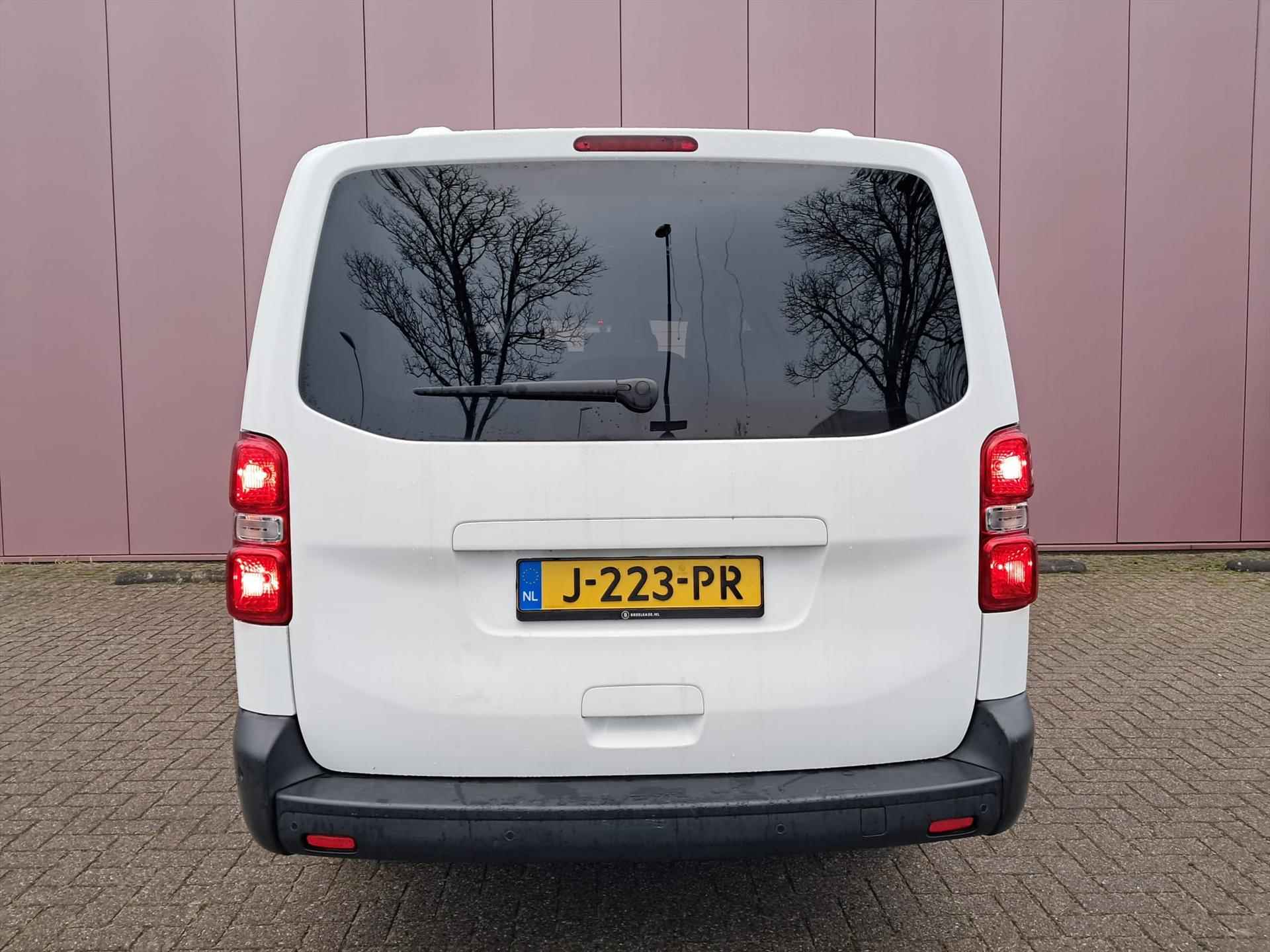 Opel Vivaro 1.5 Diesel 120pk L3 lange  9-persoons personenbus - 8/23