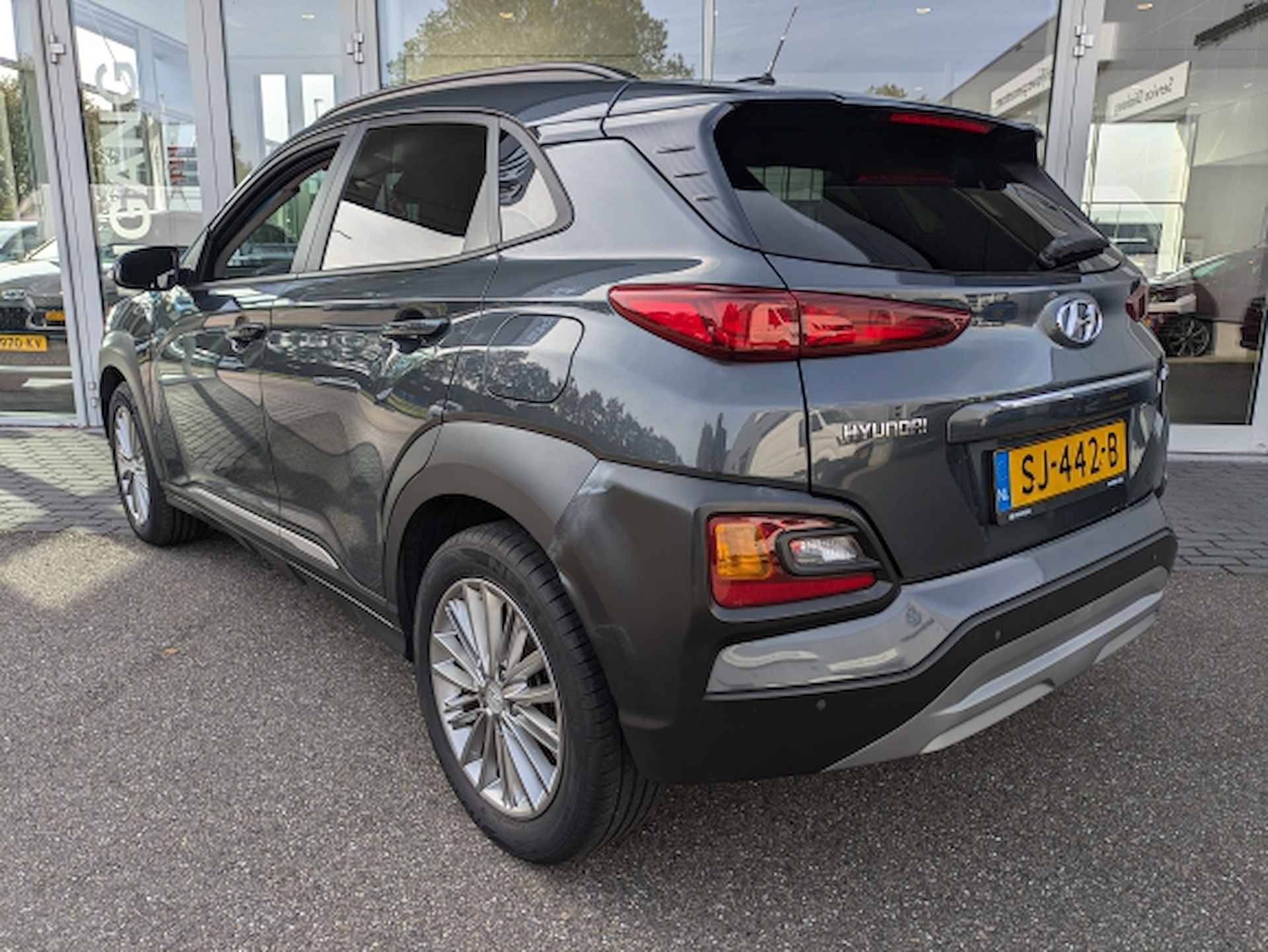 Hyundai Kona 1.0 T-GDI 120pk 2WD Fashion | Navigatie - 4/20