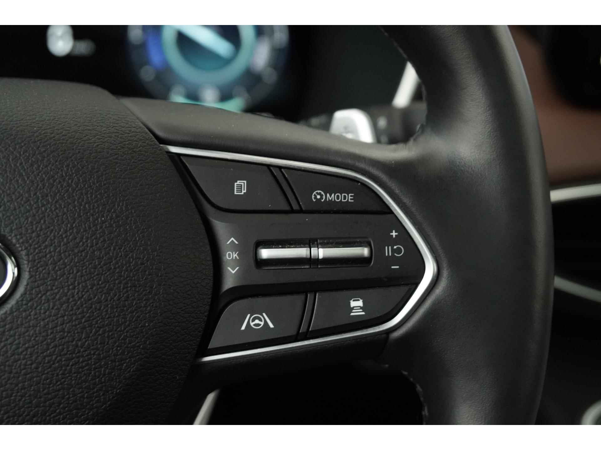 Hyundai Santa Fe 1.6 T-GDI PHEV Premium | Panoramadak | Zondag Open! - 10/58