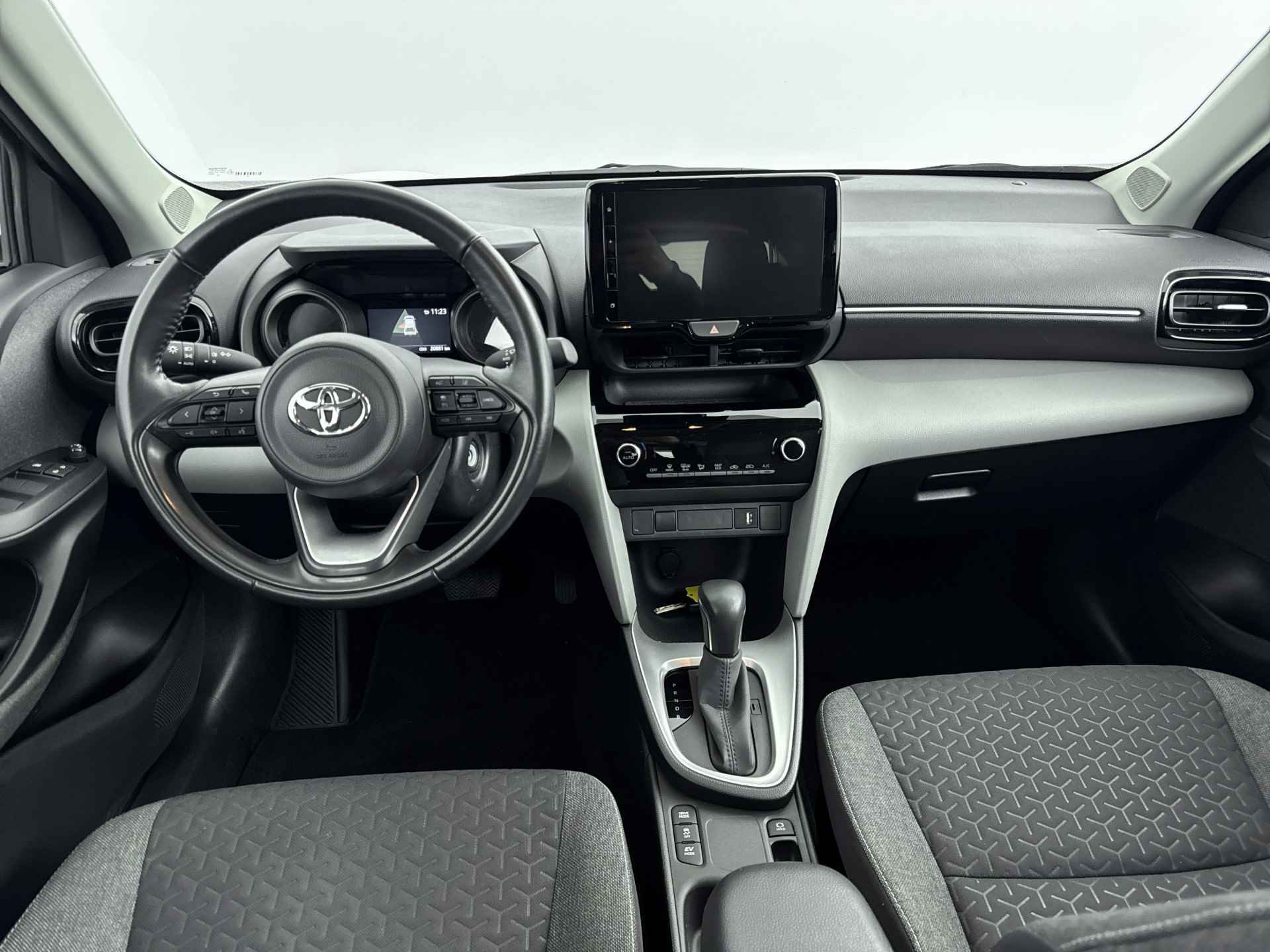 Toyota Yaris Cross 1.5 Hybrid Active | Trekhaak | Navigatie | Climate Control | - 6/41