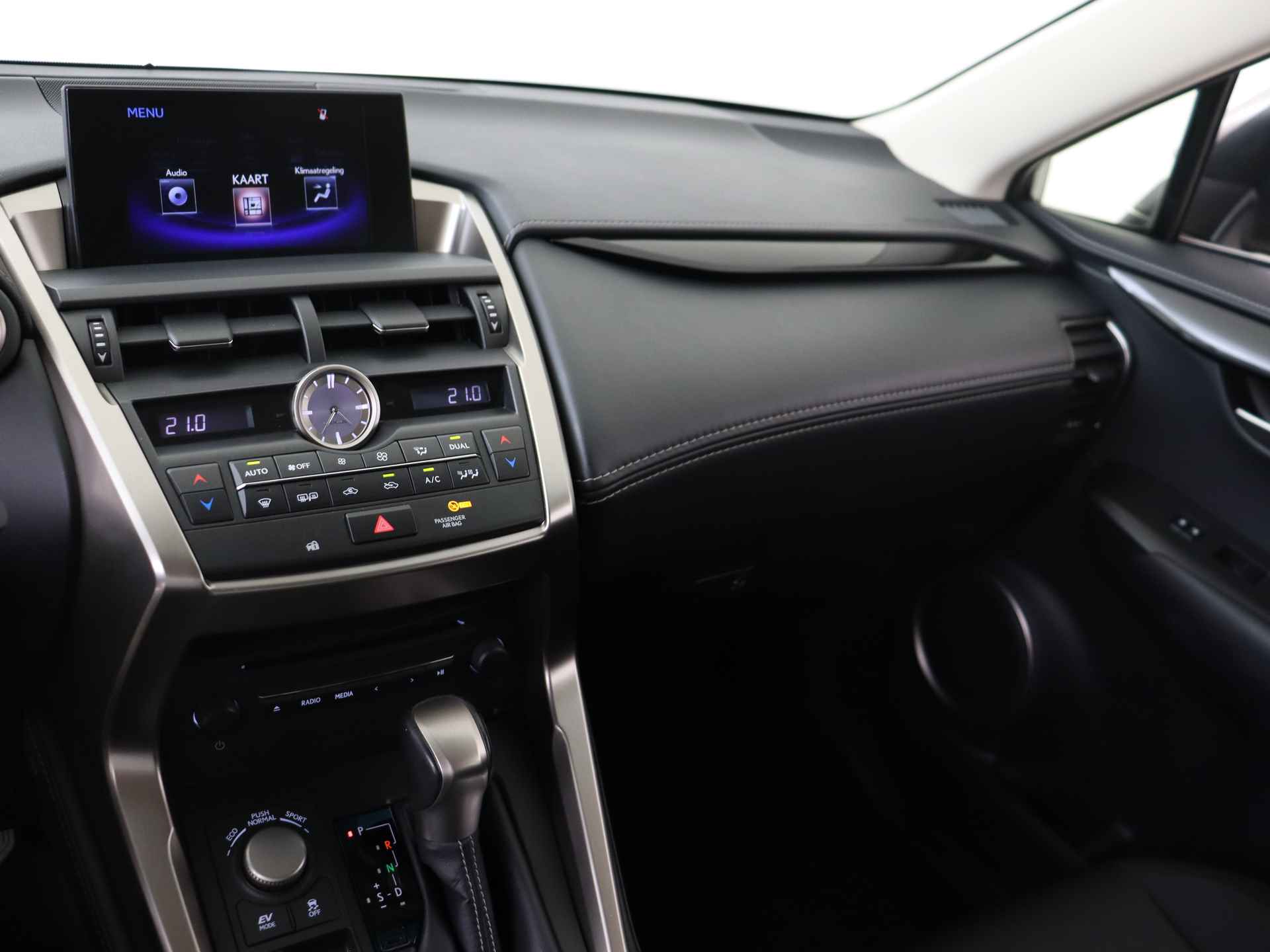 Lexus NX 300h Business Line Limited | Navigatie | Parkeercamera | Bluetooth | - 8/48