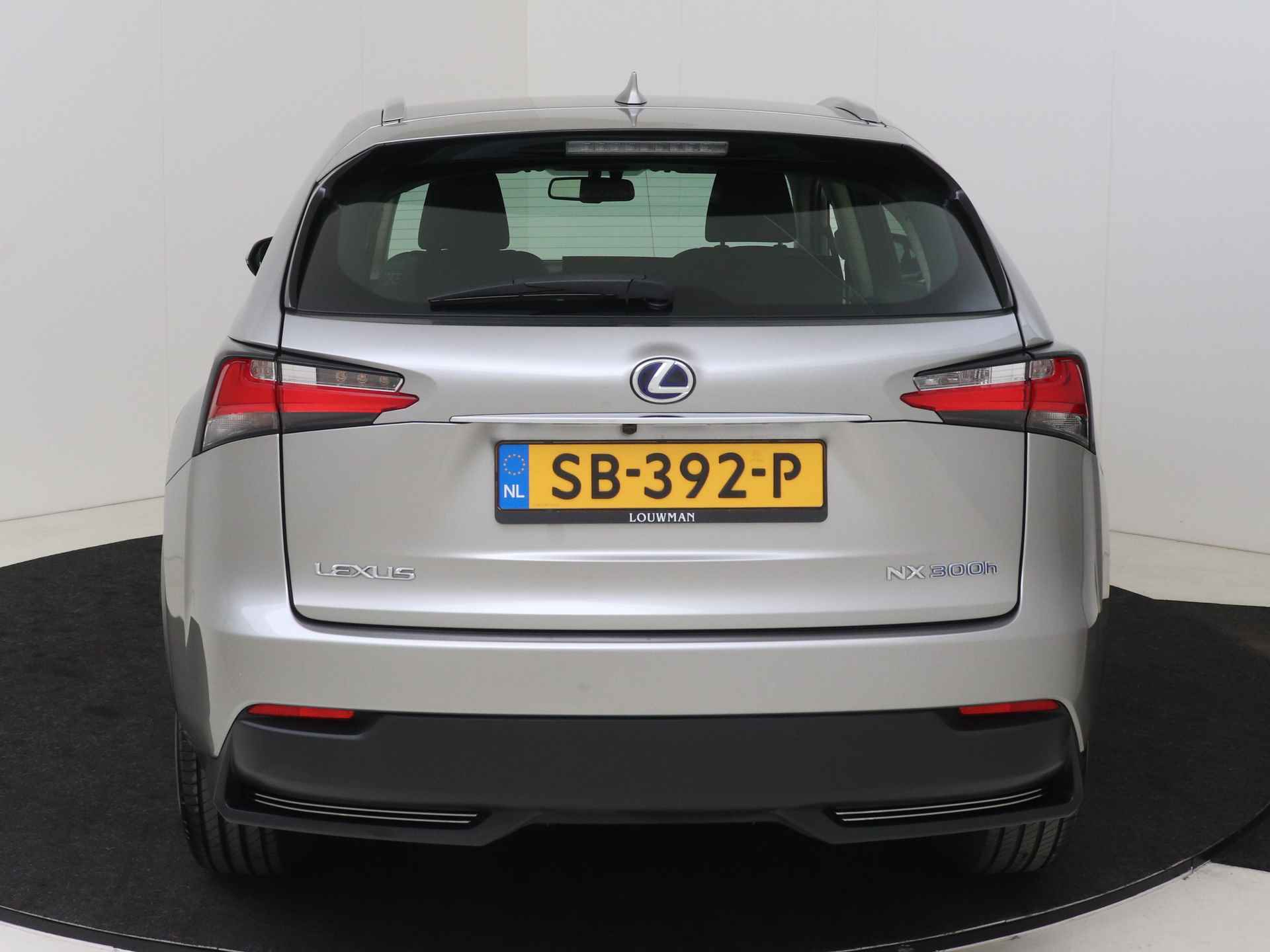 Lexus NX 300h Business Line Limited | Navigatie | Parkeercamera | Bluetooth | - 31/48