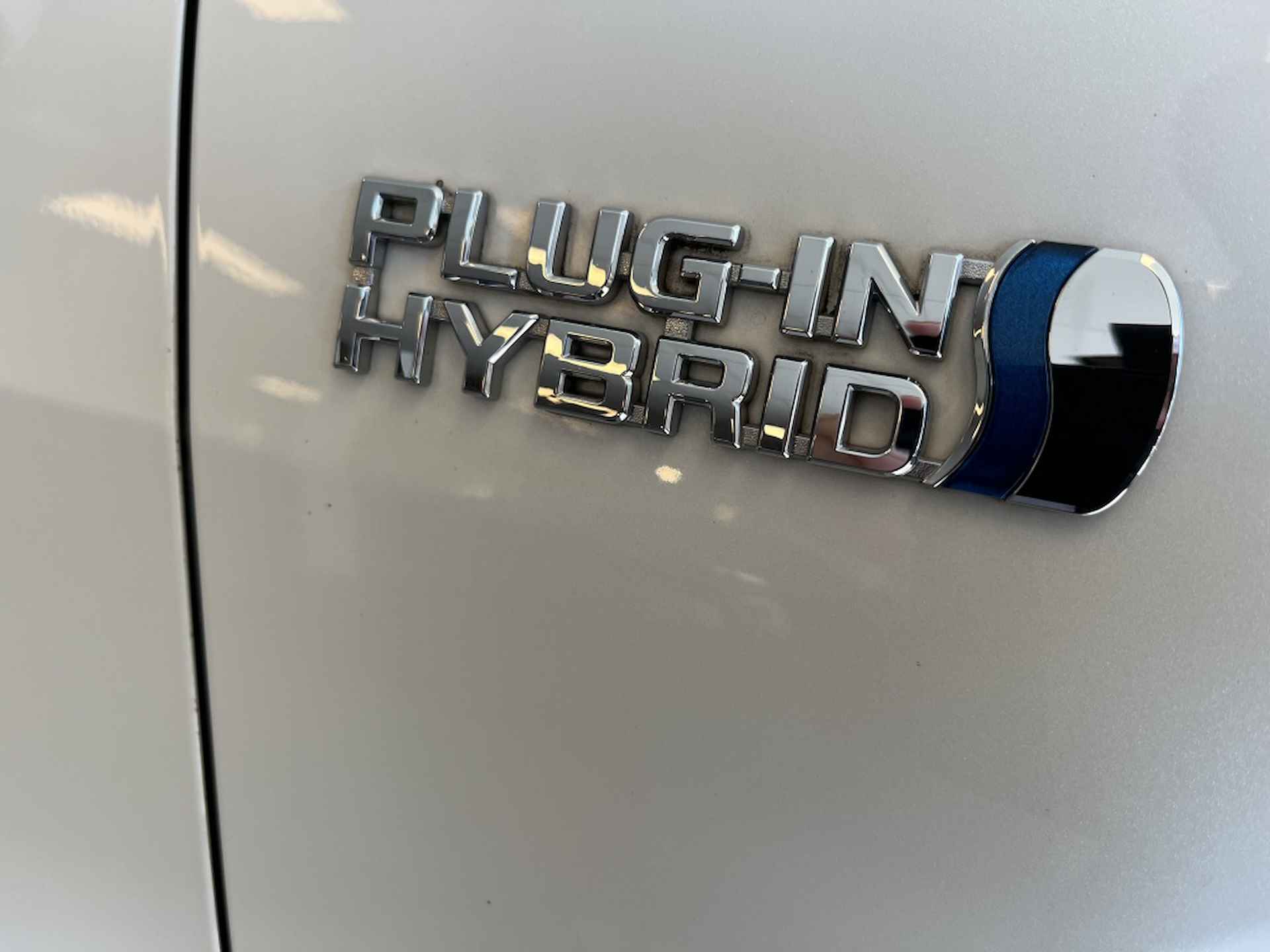 Suzuki Across 2.5 Plug-In Hybrid CVT Autom 2.5 Plug-in Style - 7/35