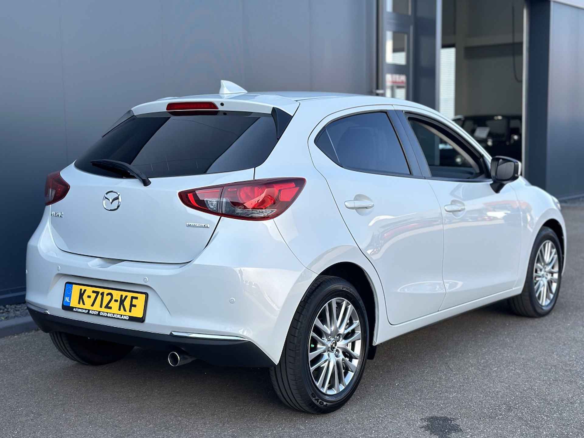 Mazda 2 1.5 Skyact-G Luxury - 3/27