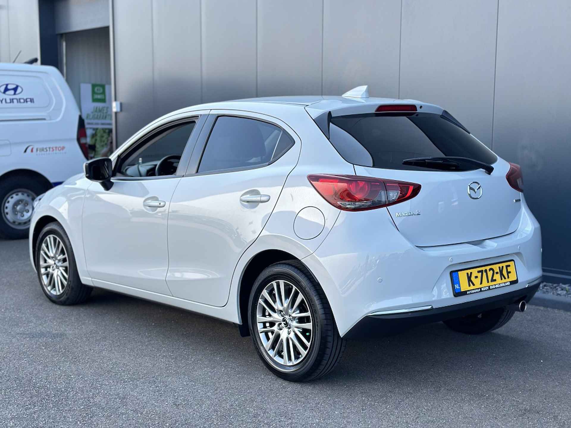 Mazda 2 1.5 Skyact-G Luxury - 8/27