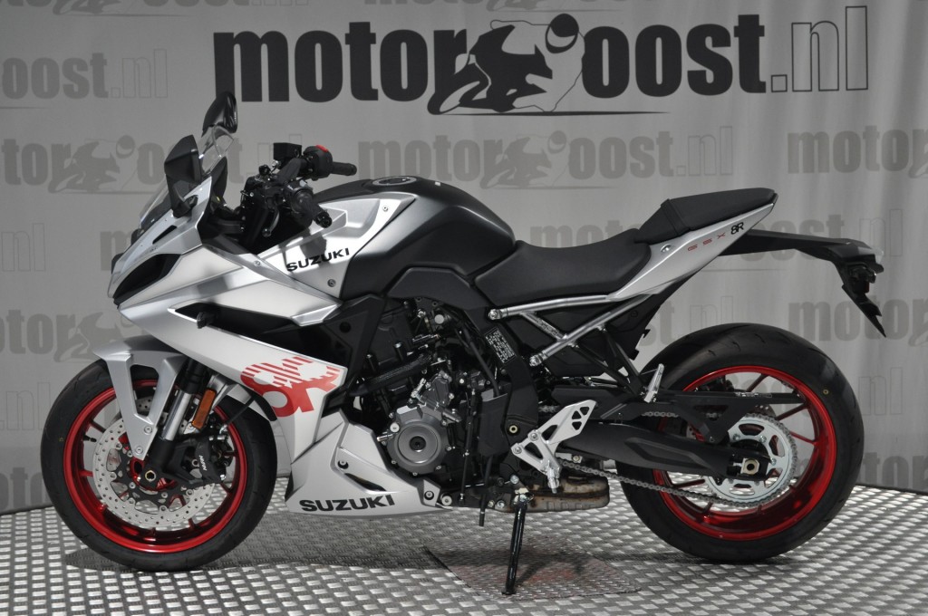 SUZUKI Gsx-8r A OF A2 RIJBEWIJS LEVERBAAR