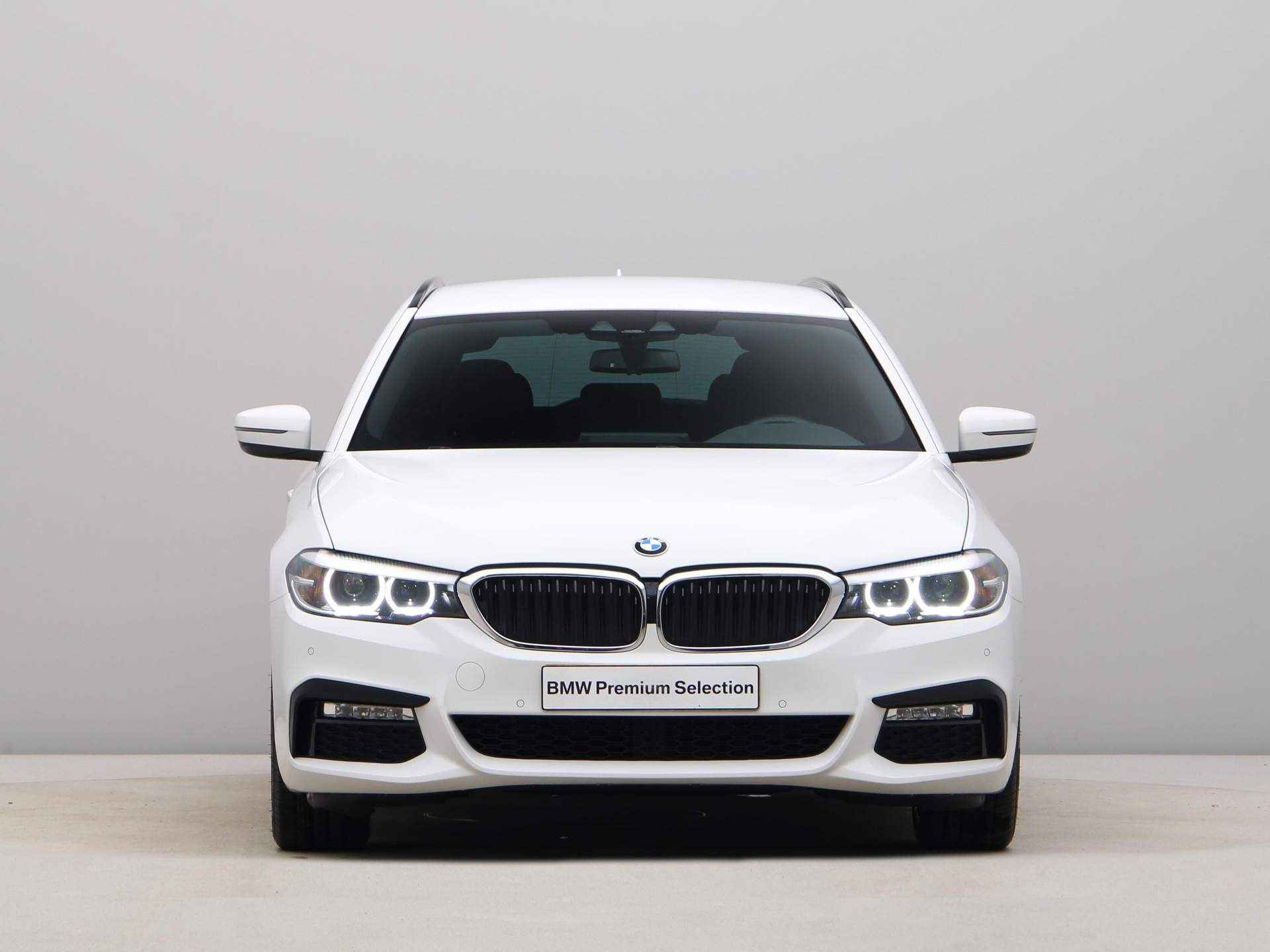 BMW 5 Serie 520i Touring Exe M-Sport Aut. - 7/26