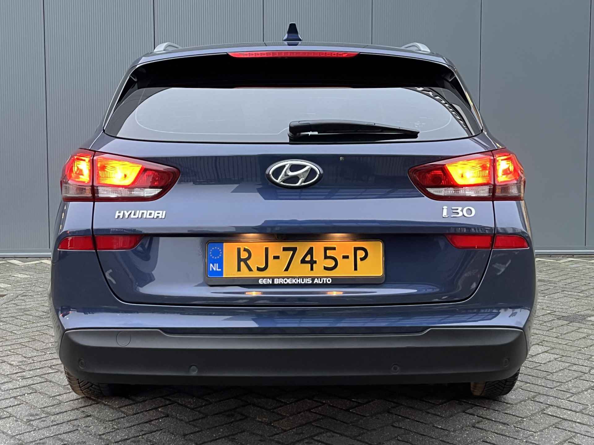 Hyundai i30 Wagon 1.0 T-GDI 120pk Comfort | Camera | Navigatie | Carplay | Cruise controle | Climate controle | Privacy Glass | Parkeersenso - 5/26