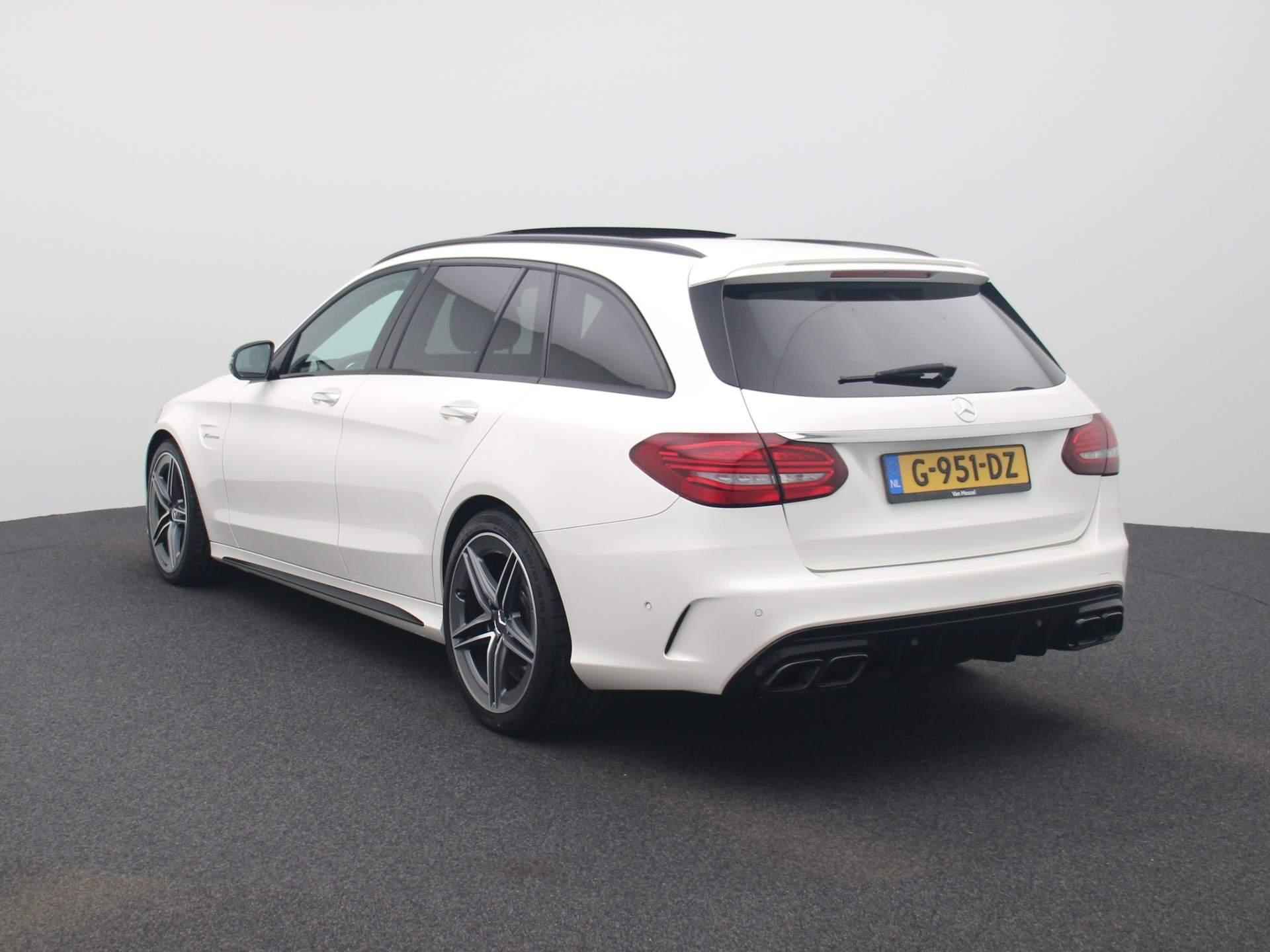 Mercedes-Benz C-klasse Estate AMG 63 Premium Plus Pack | Lederen Bekleding | Panoramadak | Head-up Display | Burmester Audio | Memory | Camera | - 2/64