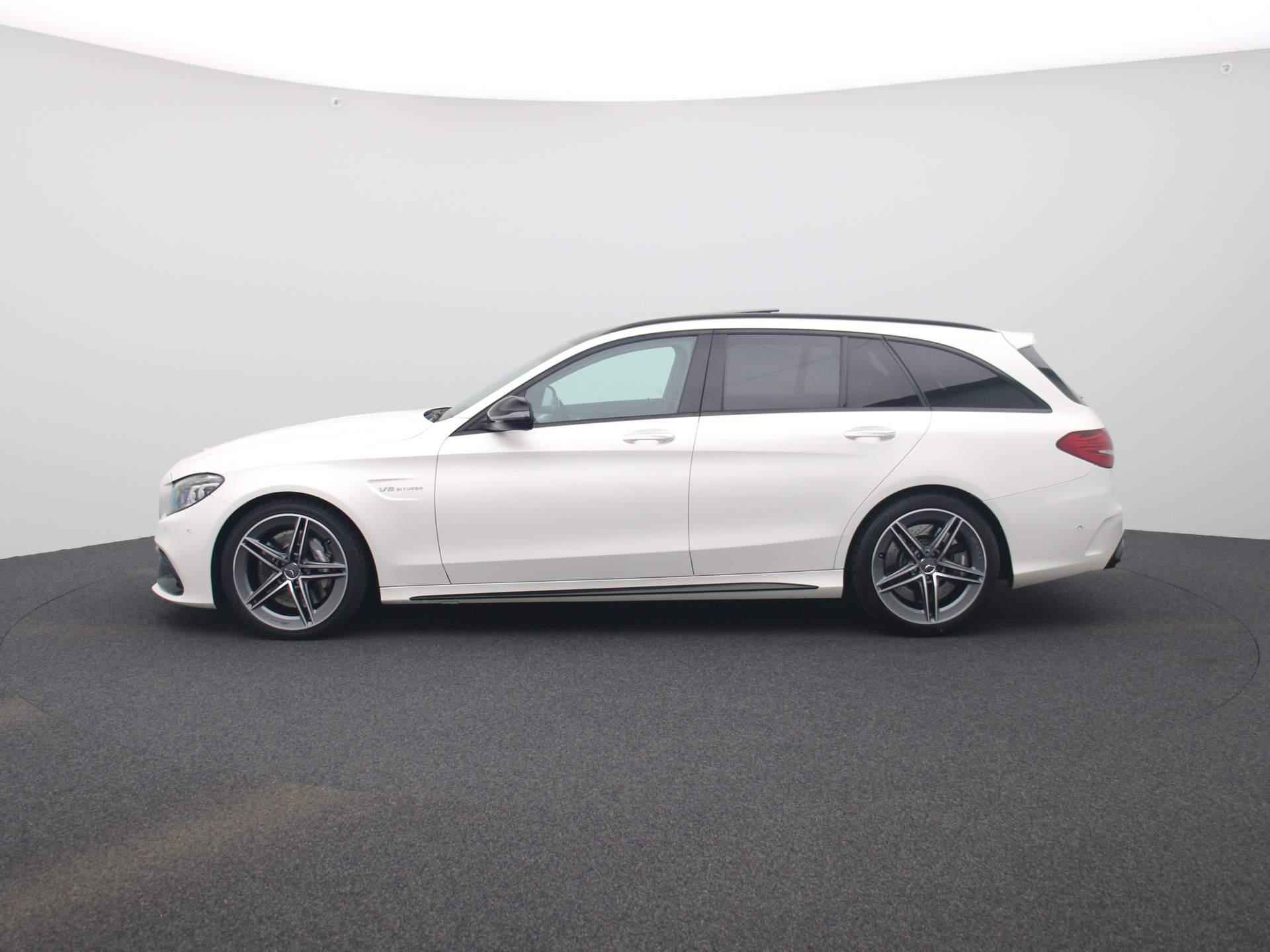 Mercedes-Benz C-klasse Estate AMG 63 Premium Plus Pack | Lederen Bekleding | Panoramadak | Head-up Display | Burmester Audio | Memory | Camera | - 4/64