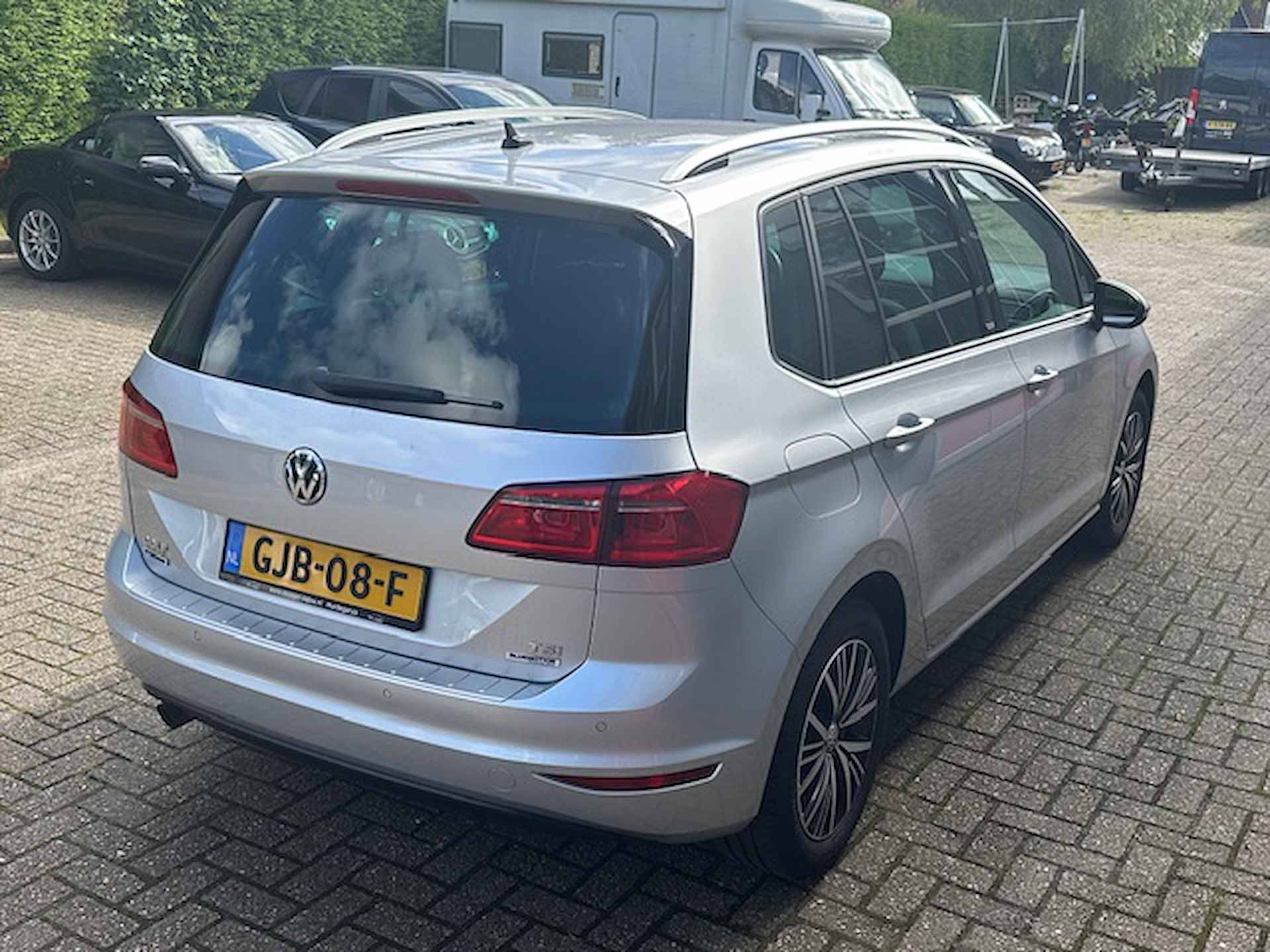 Volkswagen Golf Sportsvan 1.2 TSI Connected Series / Stoelverw./ Adapt.cruisecontrole - 20/25