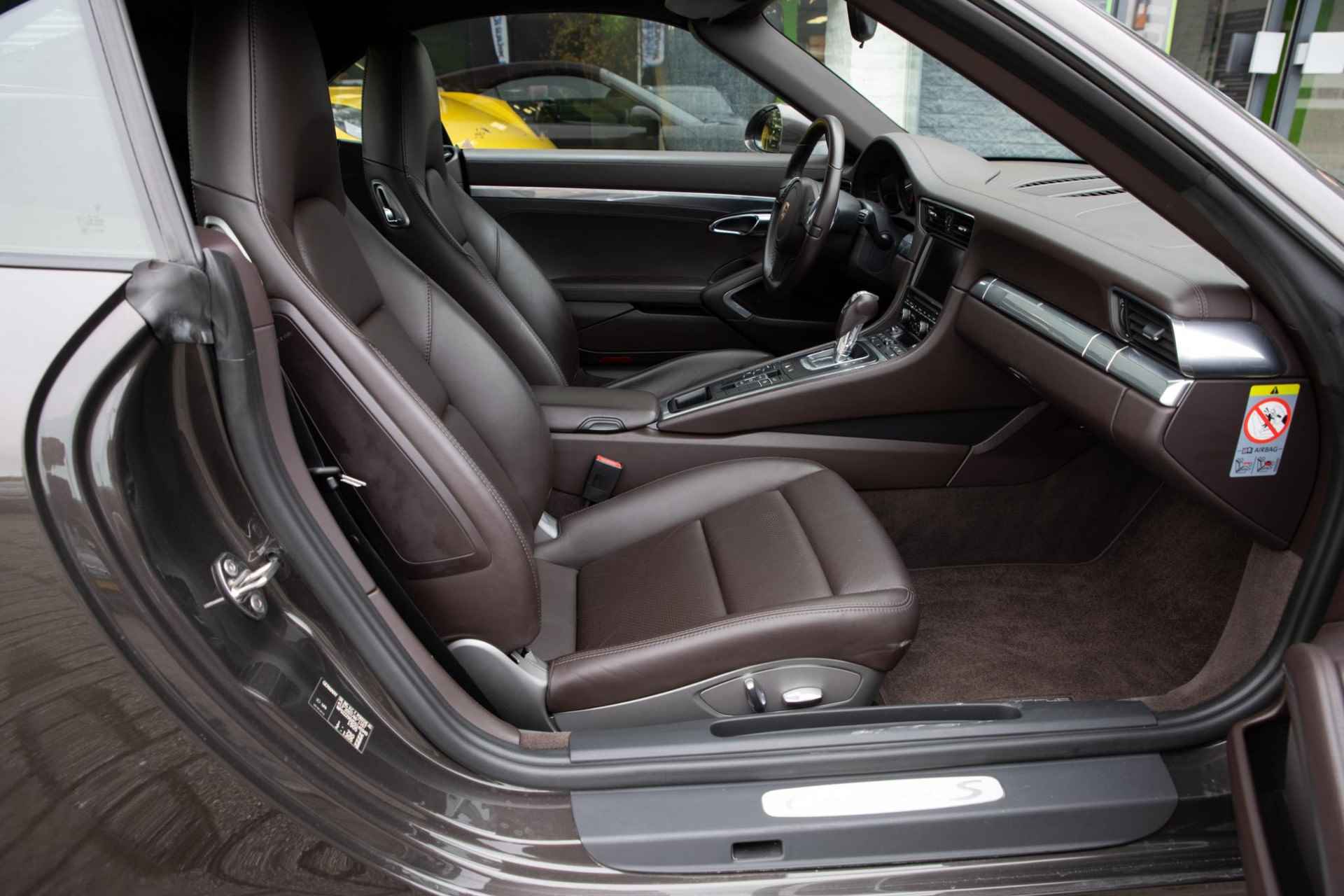 Porsche 911 Cabrio 3.8 Carrera S 991 PDK / LEDER INTERIEUR / NAVI - 13/55