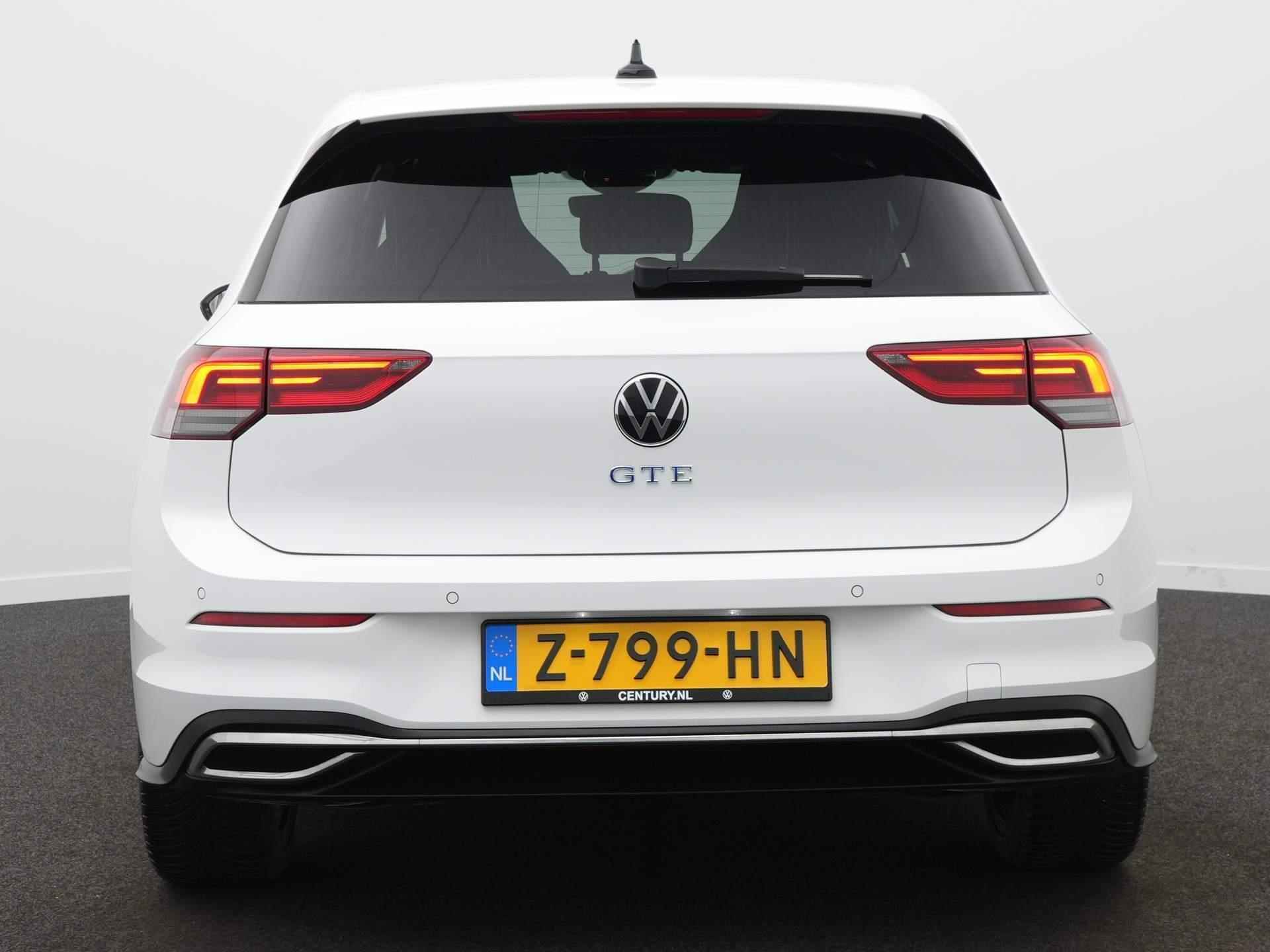 Volkswagen Golf 1.4 eHybrid GTE Automaat / Navigatie / Pdc / Led verlichting - 6/54