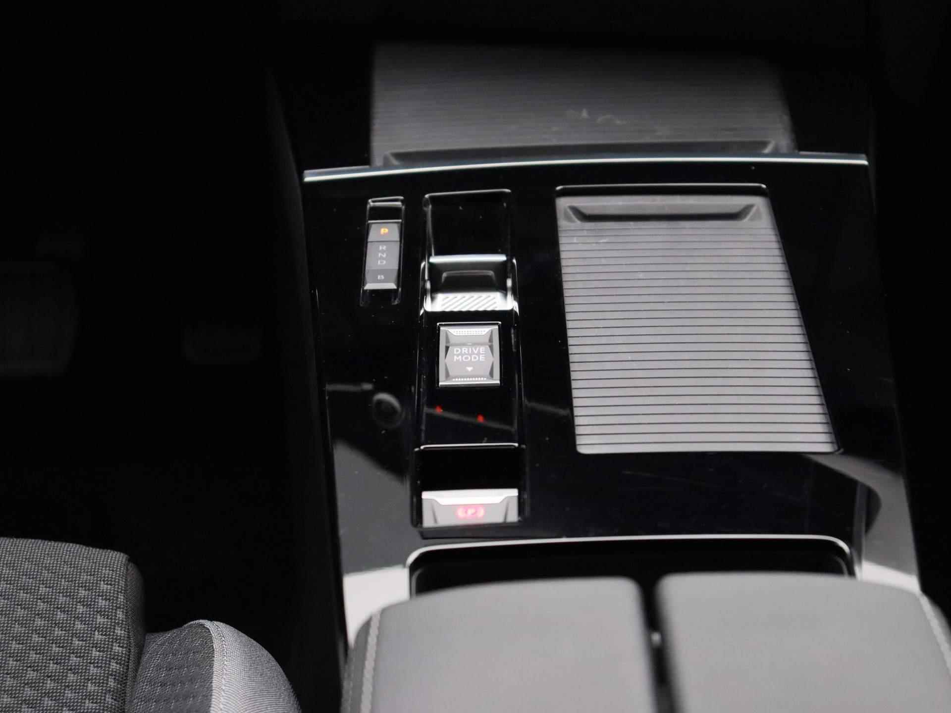 Opel Astra 1.6 Hybrid Edition | Navigatie | Camera | Climate control | Adaptieve Cruise Control - 12/31