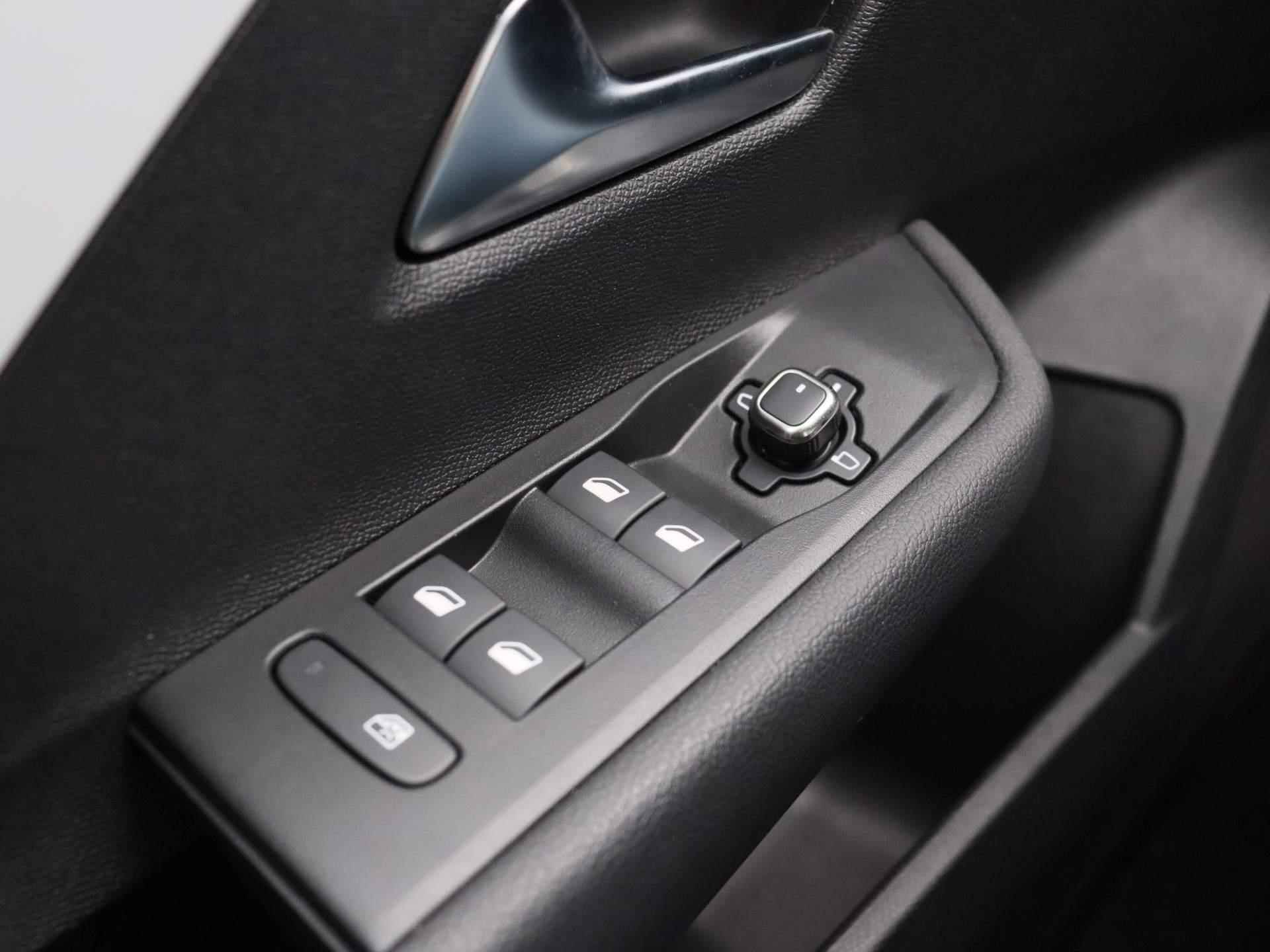 Opel Astra 1.6 Hybrid Edition | Navigatie | Camera | Climate control | Adaptieve Cruise Control - 18/31