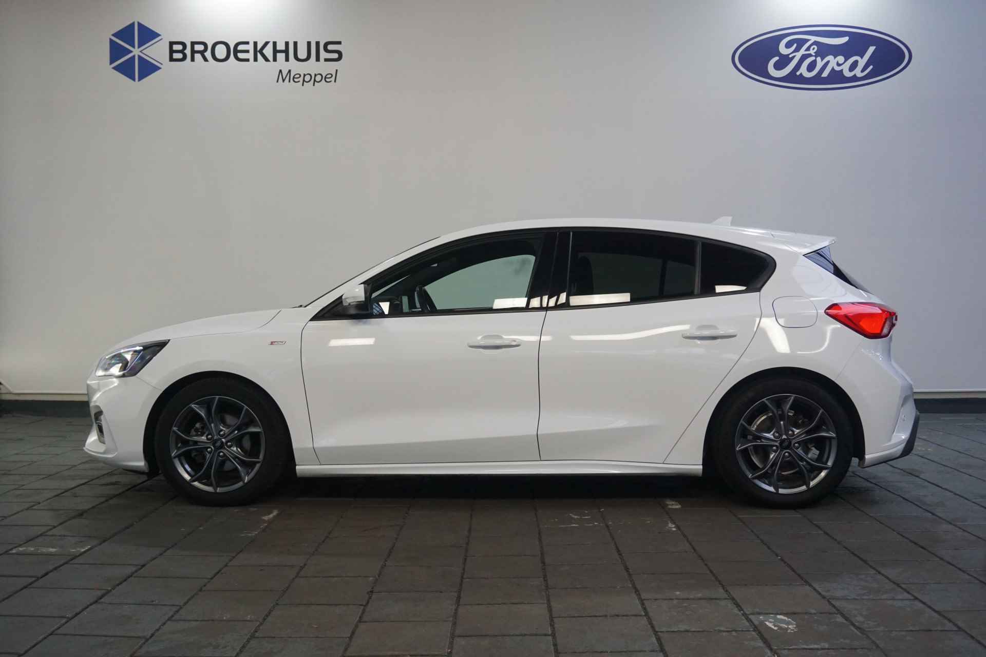 Ford Focus 1.0 EcoBoost ST Line Business | Clima | B&O | Adaptive Cruise | Winter Pakket | Trekhaak Afneembaar | - 4/42