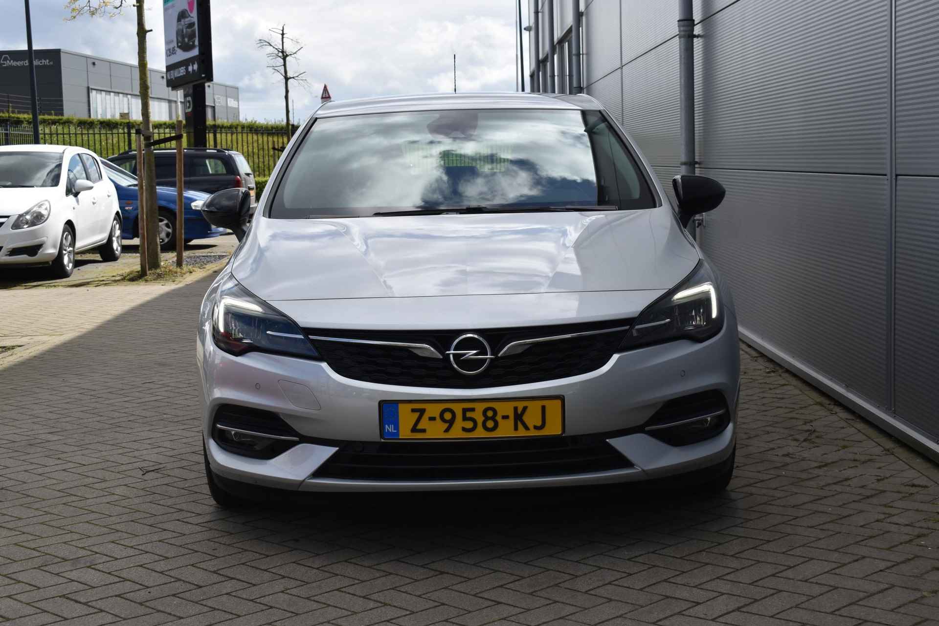 Opel Astra 1.2 turbo 130 pk Blitz Elegance / navi / camera / blis / ecc airco - 9/34