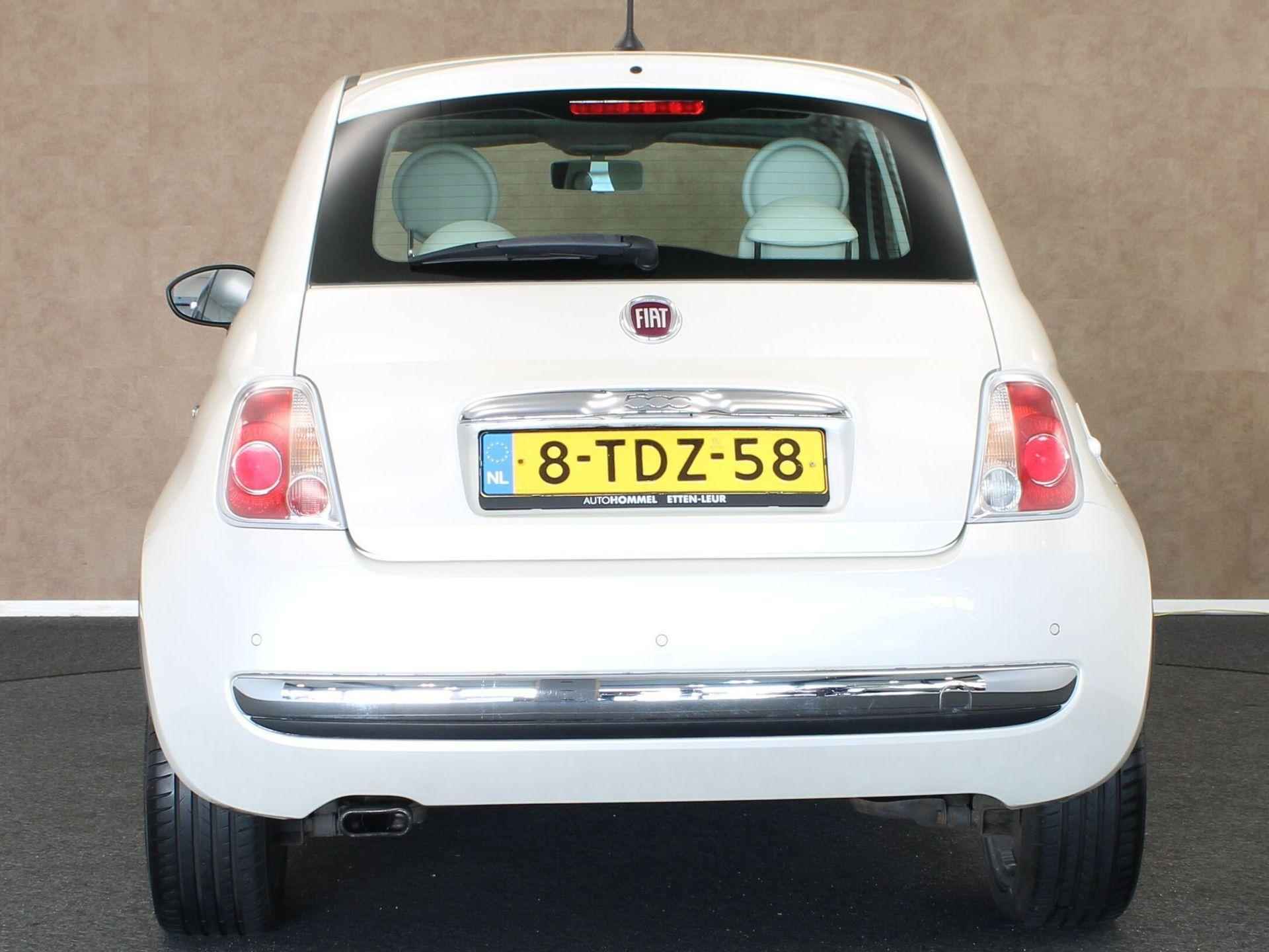 Fiat 500 0.9 TwinAir Lounge - ORIGINEEL NEDERLANDSE AUTO - PANORAMA DAK - LICHTMETALEN VELGEN 15 INCH - BLUETOOTH TELEFOONVOORBEREIDING - ELEKTRISCHE RAMEN VOORZIJDE - 6/29