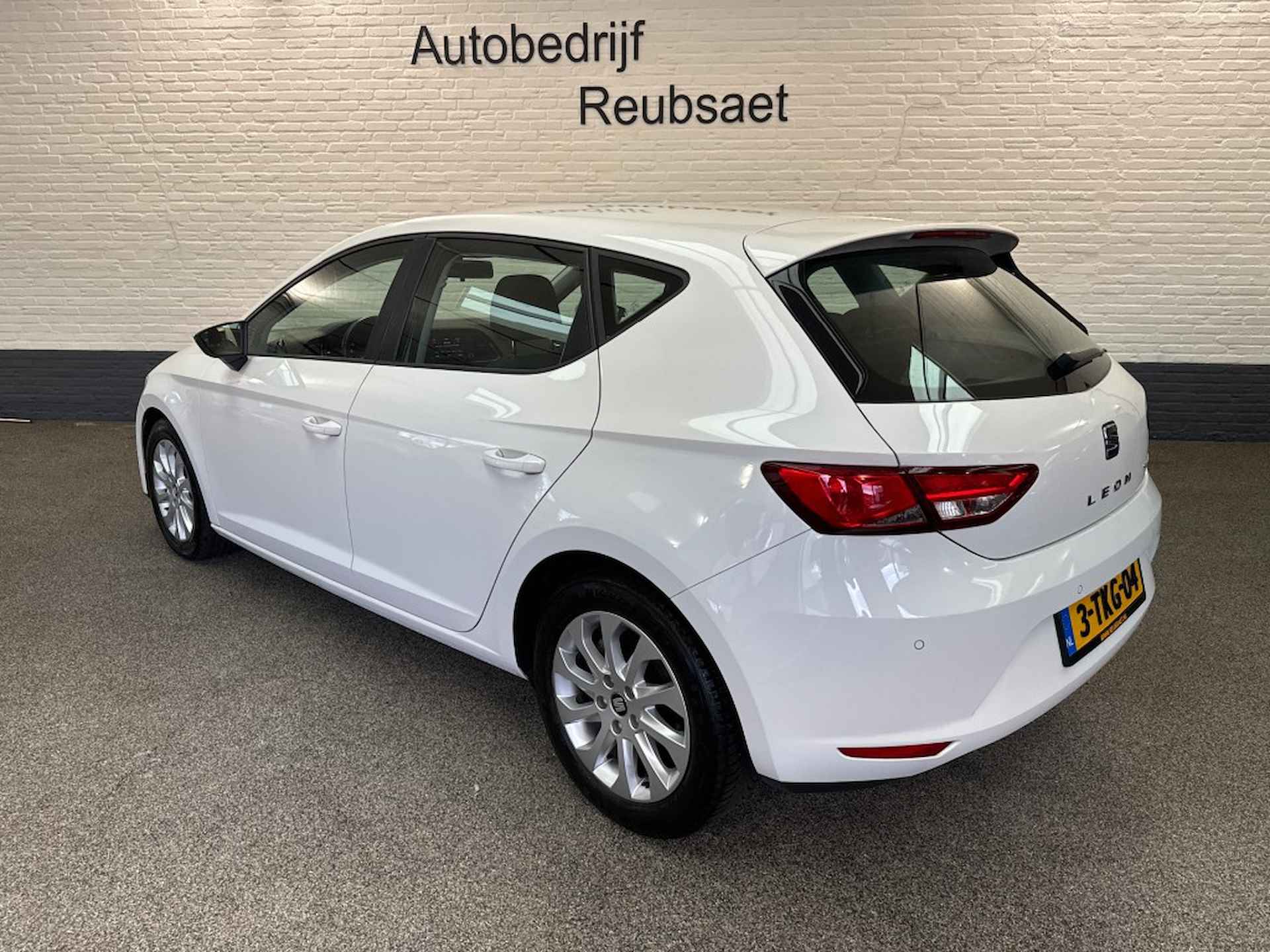 SEAT Leon 1.6 TDI Style Nap Navi Cruise Clima - 6/17