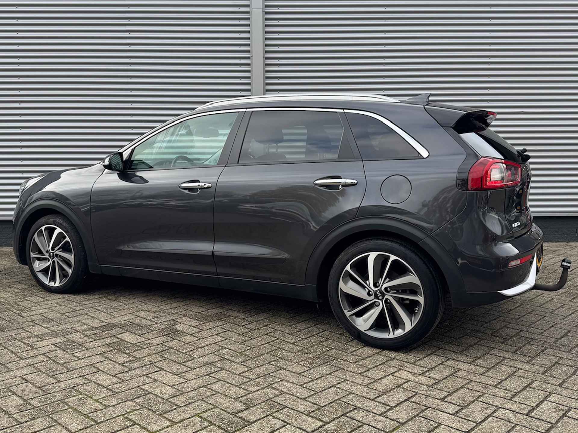 KIA Niro 1.6 GDi Hybrid 141pk DCT6 ExecutiveLine | Trekhaak | Stoelkoeling | Stoel/Stuurwielverwarming | JBL | Memory | - 3/47