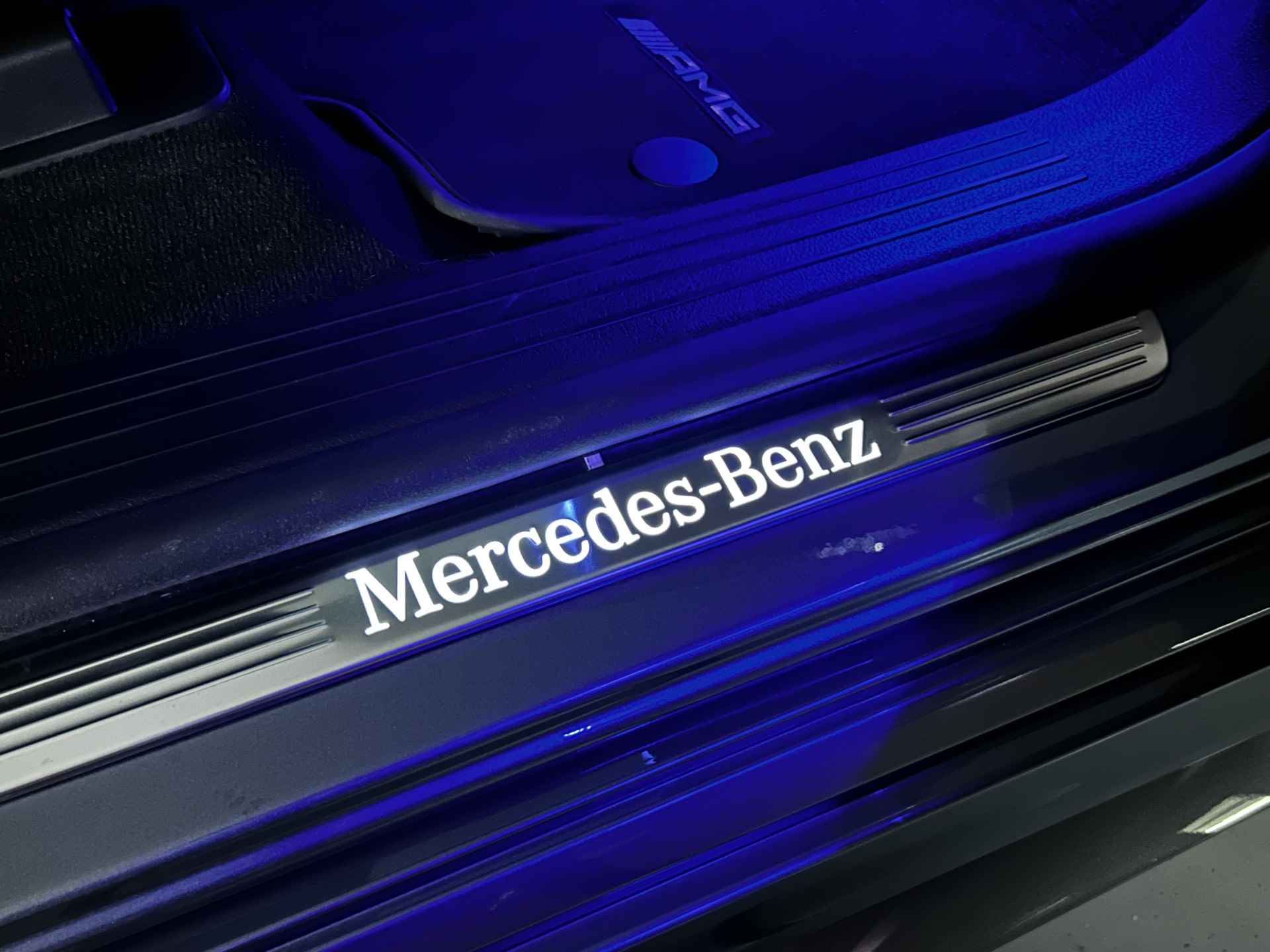 Mercedes-Benz GLE Coupé 350e AMG // Luchtvering // Trekhaak 3500kg // Memory Stoelen // Distronic // 360 Camera // Headup Display // 22 inch // Sf - 27/60