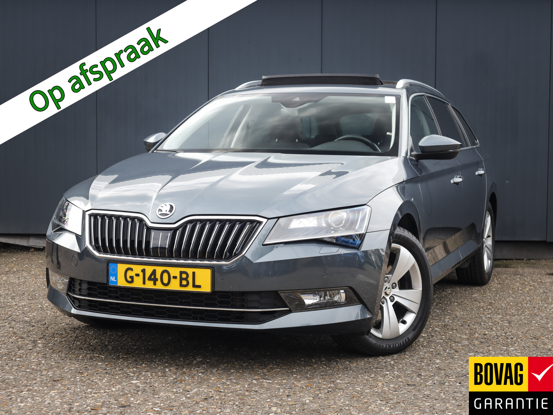 Škoda Superb Combi 1.5 TSI ACT Ambition Business (150 PK) 1e-Eig, Skoda-Dealer-Onderh, 12-Mnd-BOVAG, NL-Auto, Navigatie/Apple-Carplay/Android-Auto, Airco, Panorama, Cruisecontrol, Achteruitrijcamera, Parkeersensoren, DAB, Licht-Zicht-Pakket, Elek.-Achterklep, Lm-Velgen-17Inch, Privacy-Glas