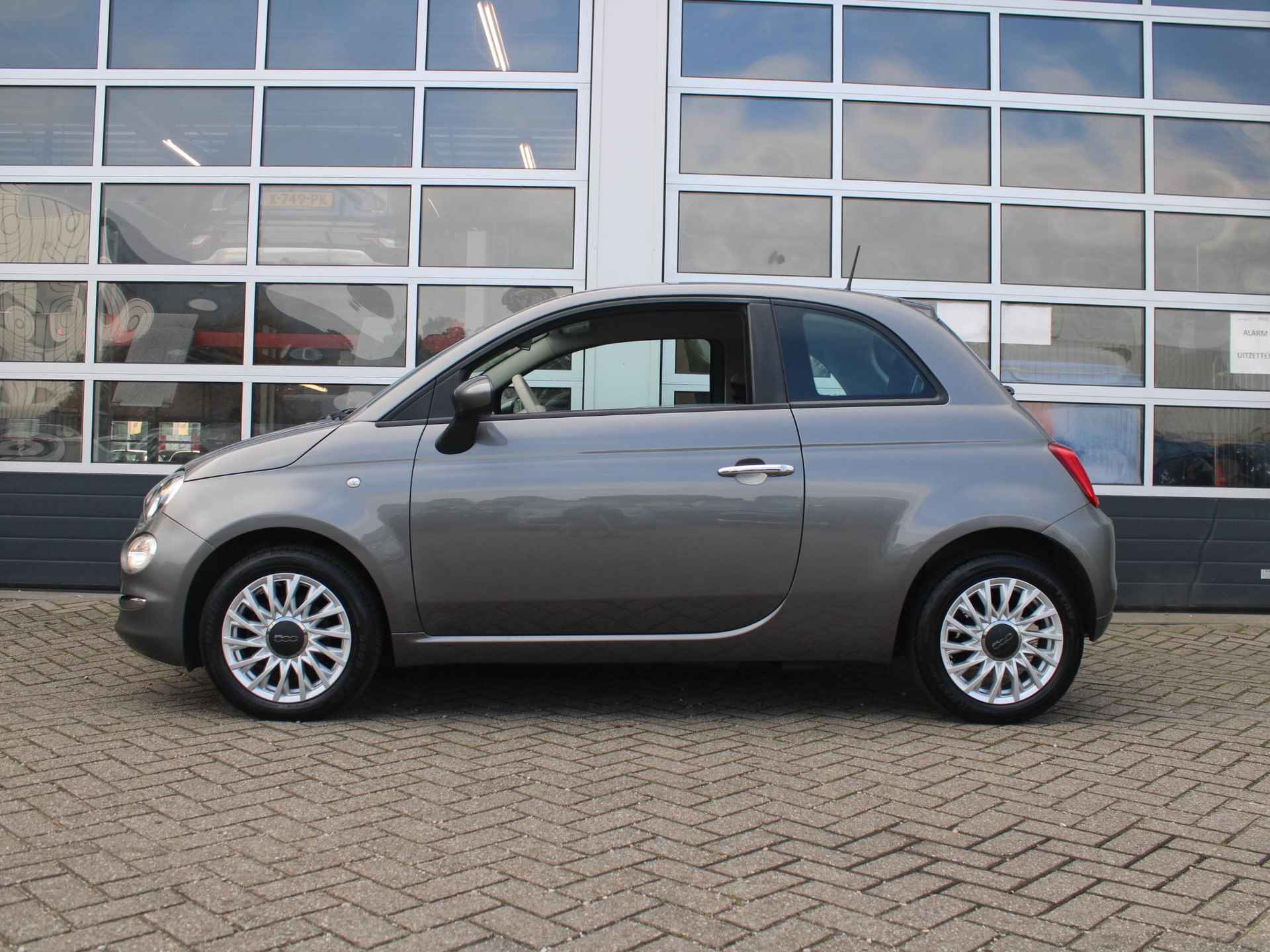 Fiat 500 Hybrid Lounge | Airco | Cruise | Apple Carplay | Leder Look | Ambiance Ivoor - 4/30