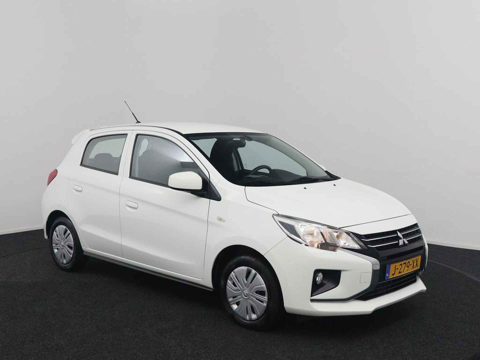 Mitsubishi Space Star 1.0 Cool+  | Eerste Eigenaar | 100% Dealer Onderhouden | Airco | DAB+ Radio | NAP | Origineel Nederlands | 5 DEURS | - 8/39